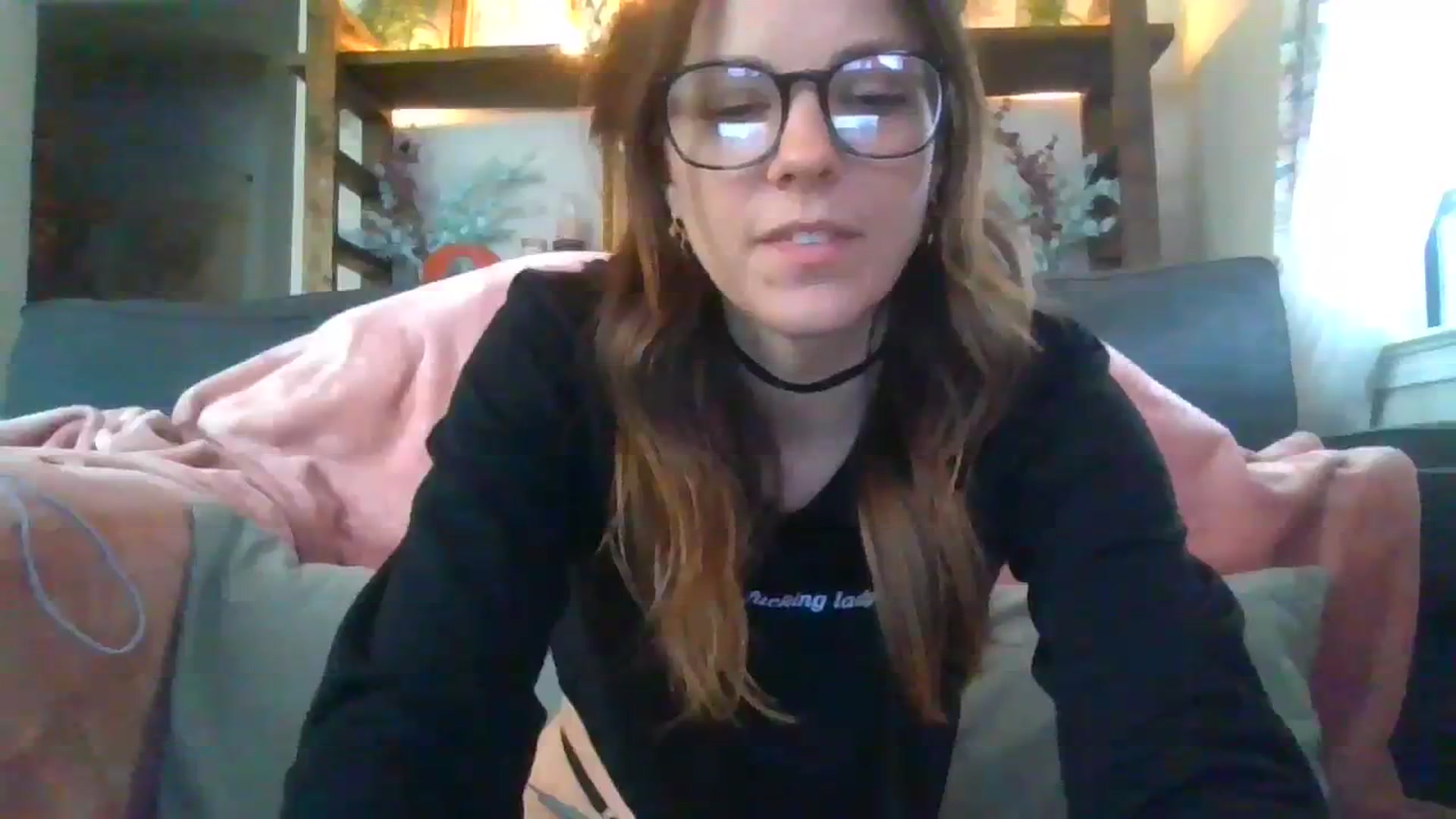 Gallery image thumbnail from KittenCaNudel's myfreecams stream on, 01/16/2024, 17:04 image 12 of 20