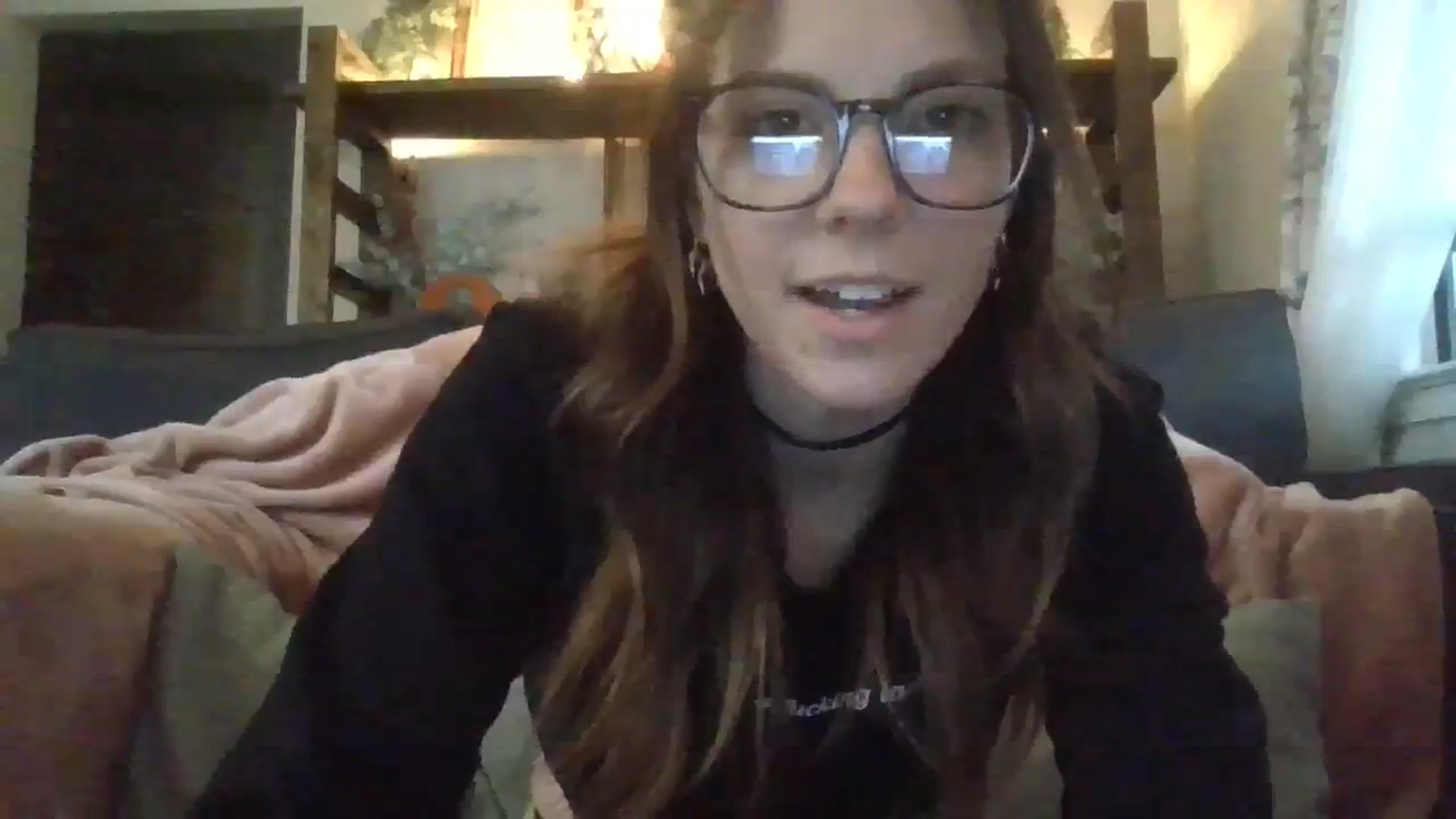 Gallery image thumbnail from KittenCaNudel's myfreecams stream on, 01/16/2024, 19:01 image 12 of 20
