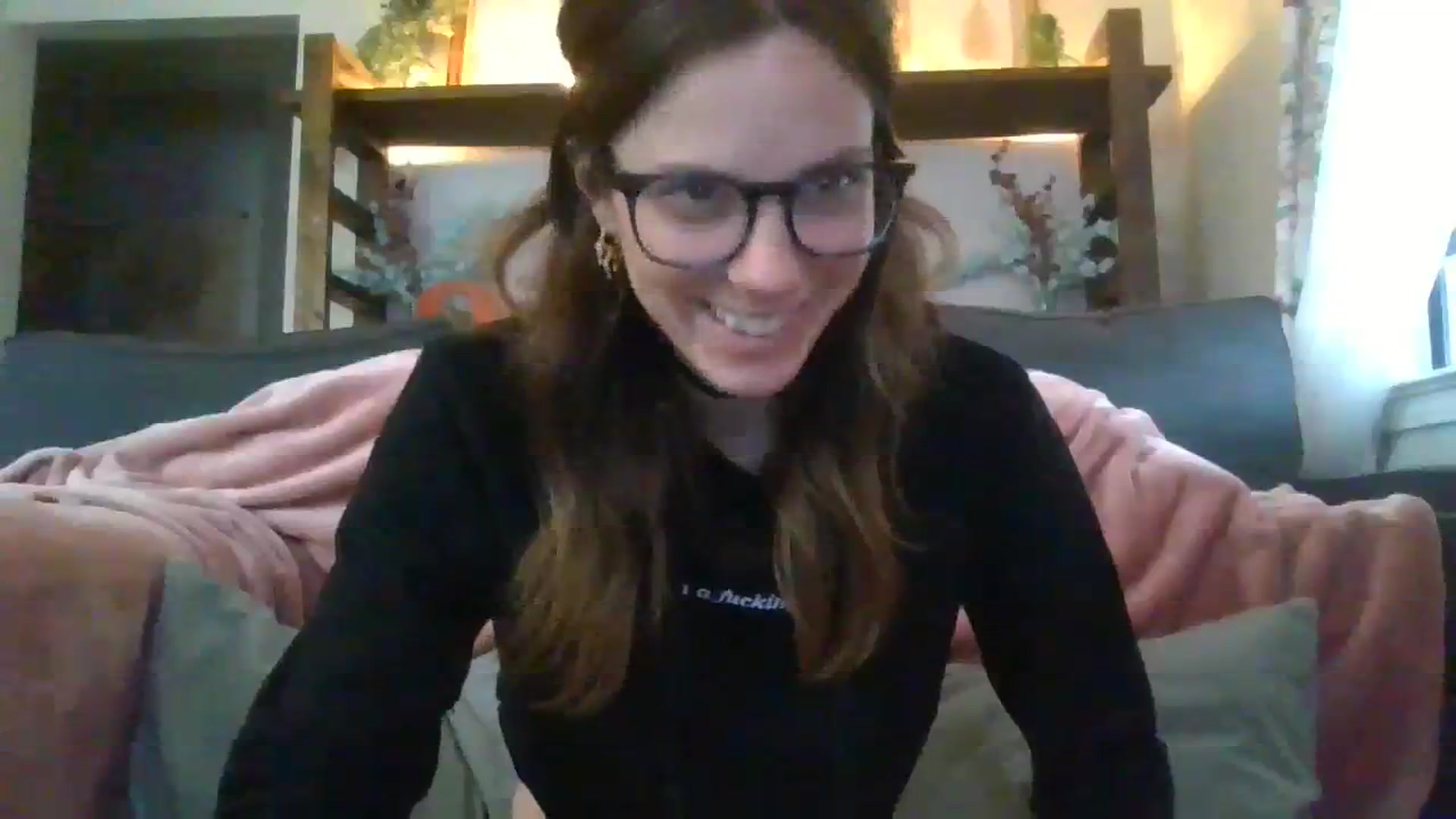 Gallery image thumbnail from KittenCaNudel's myfreecams stream on, 01/16/2024, 19:01 image 3 of 20