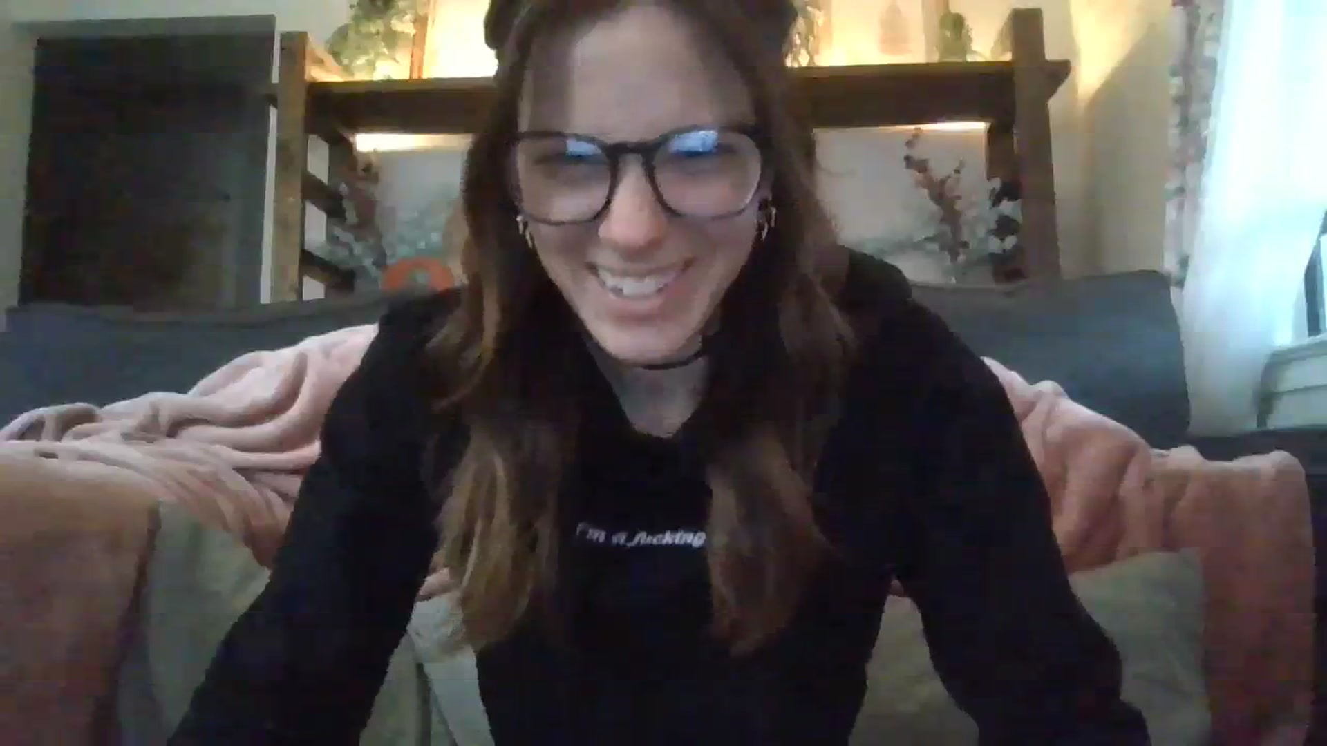 Gallery image thumbnail from KittenCaNudel's myfreecams stream on, 01/16/2024, 19:01 image 10 of 20