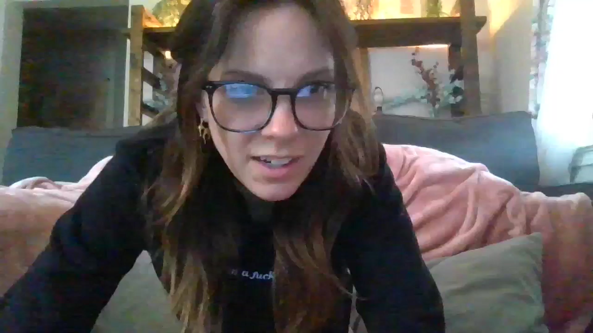 Gallery image thumbnail from KittenCaNudel's myfreecams stream on, 01/16/2024, 20:08 image 1 of 20