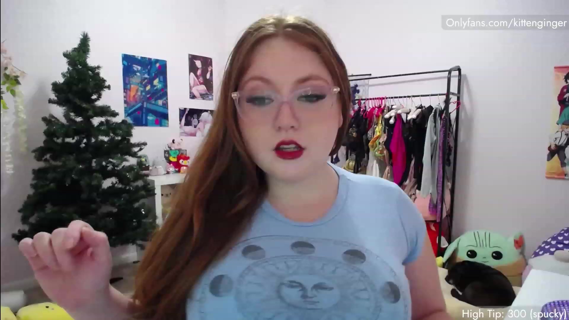 Gallery image thumbnail from KittenGinger's myfreecams stream on, 12/09/2022, 06:06 image 2 of 20