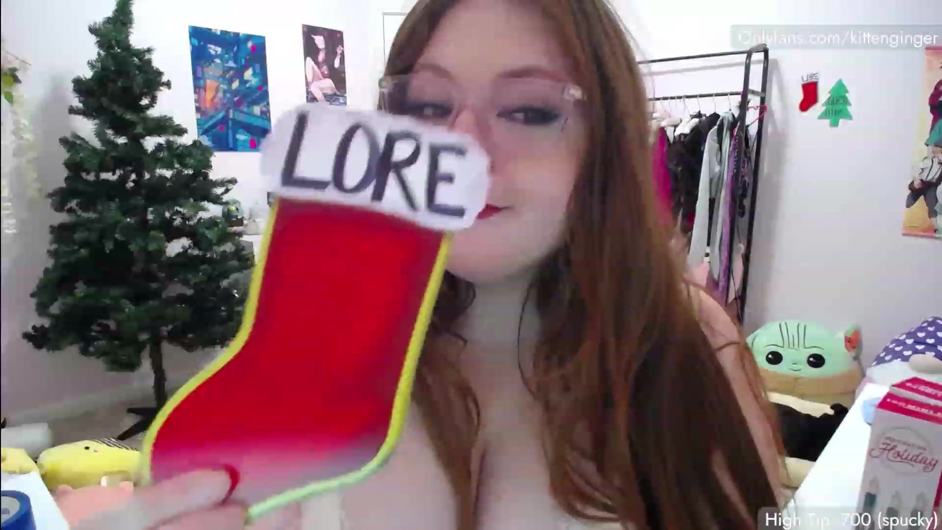 Gallery image thumbnail from KittenGinger's myfreecams stream on, 12/09/2022, 06:06 image 17 of 20