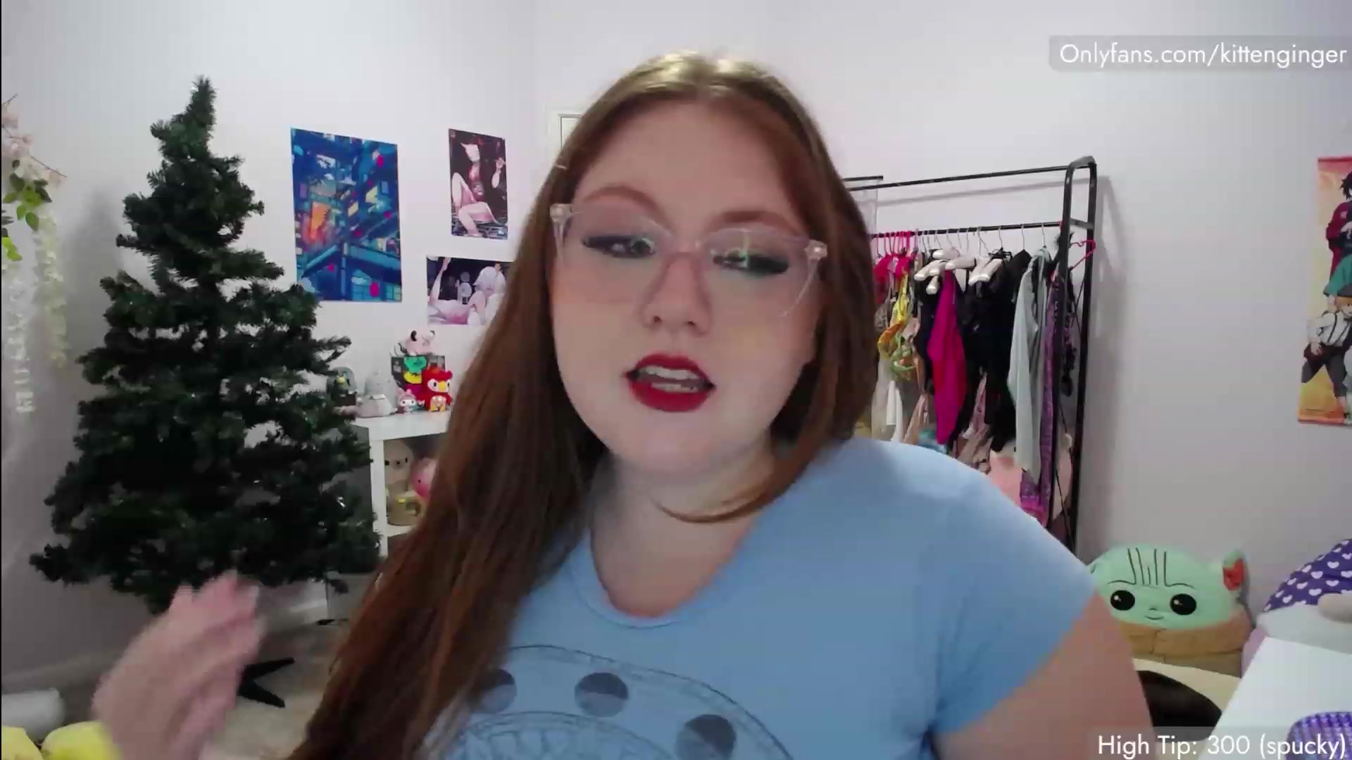 Gallery image thumbnail from KittenGinger's myfreecams stream on, 12/09/2022, 06:06 image 4 of 20