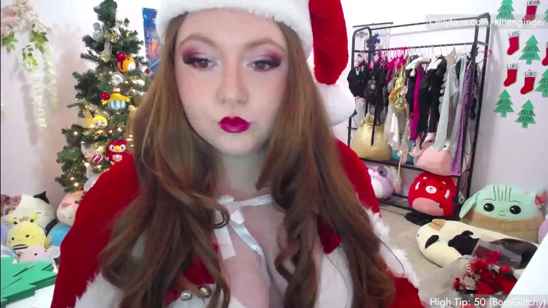 Gallery image thumbnail from KittenGinger's myfreecams stream on, 12/24/2022, 05:38 image 13 of 20
