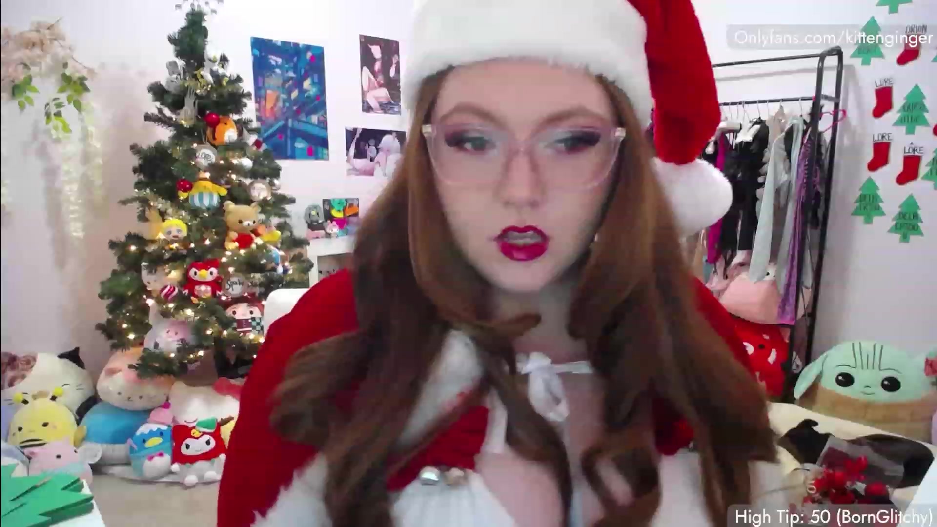 Gallery image thumbnail from KittenGinger's myfreecams stream on, 12/24/2022, 05:38 image 3 of 20