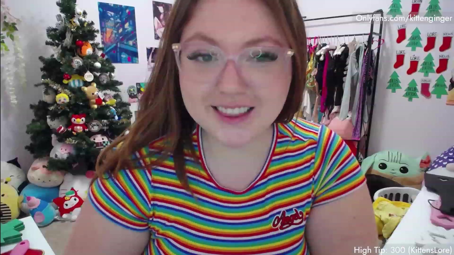Gallery image thumbnail from KittenGinger's myfreecams stream on, 01/03/2023, 06:27 image 4 of 20