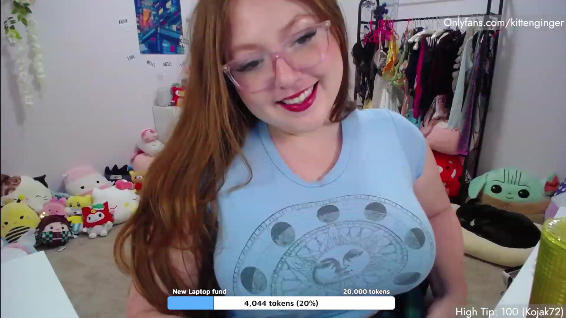 Gallery image thumbnail from KittenGinger's myfreecams stream on, 01/28/2023, 06:06 image 4 of 20