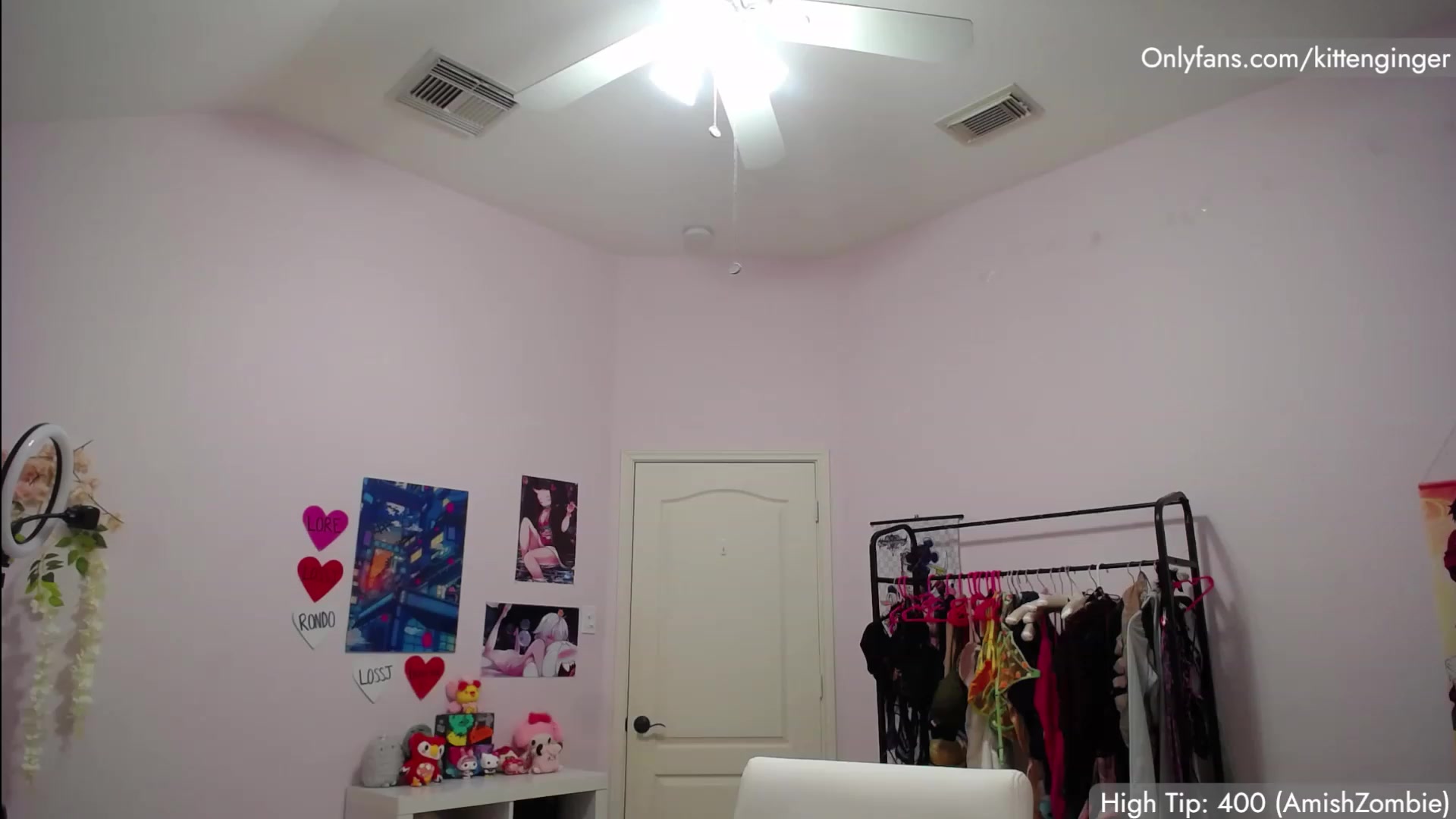 Gallery image thumbnail from KittenGinger's myfreecams stream on, 02/28/2023, 06:01 image 6 of 20