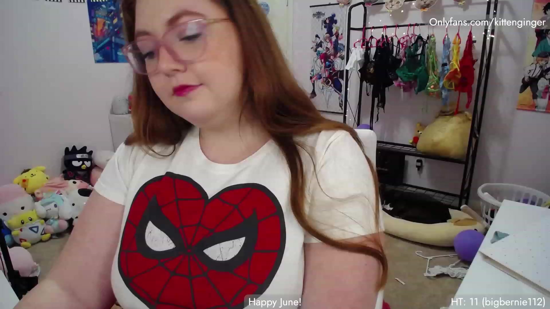 Gallery image thumbnail from KittenGinger's myfreecams stream on, 06/21/2023, 04:11 image 10 of 20