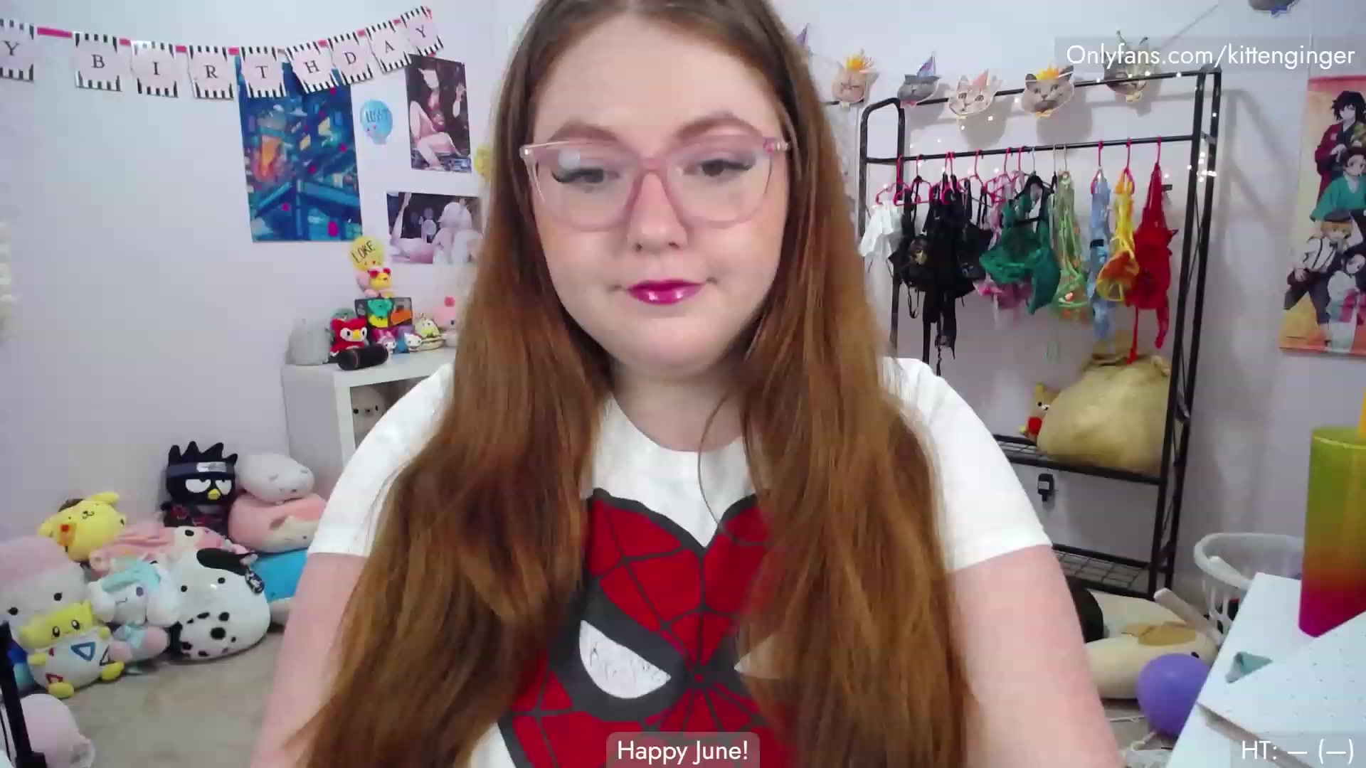 Gallery image thumbnail from KittenGinger's myfreecams stream on, 06/21/2023, 04:11 image 3 of 20