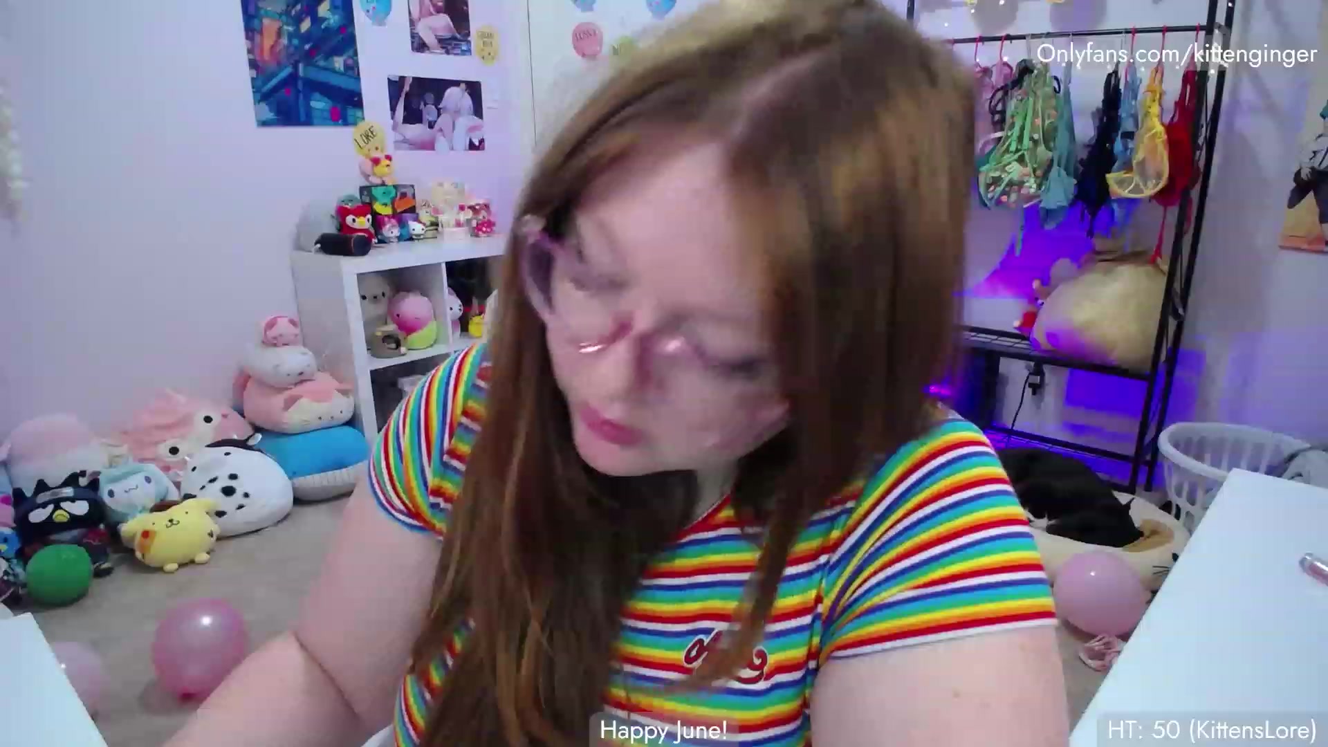 Gallery image thumbnail from KittenGinger's myfreecams stream on, 06/29/2023, 04:02 image 14 of 20