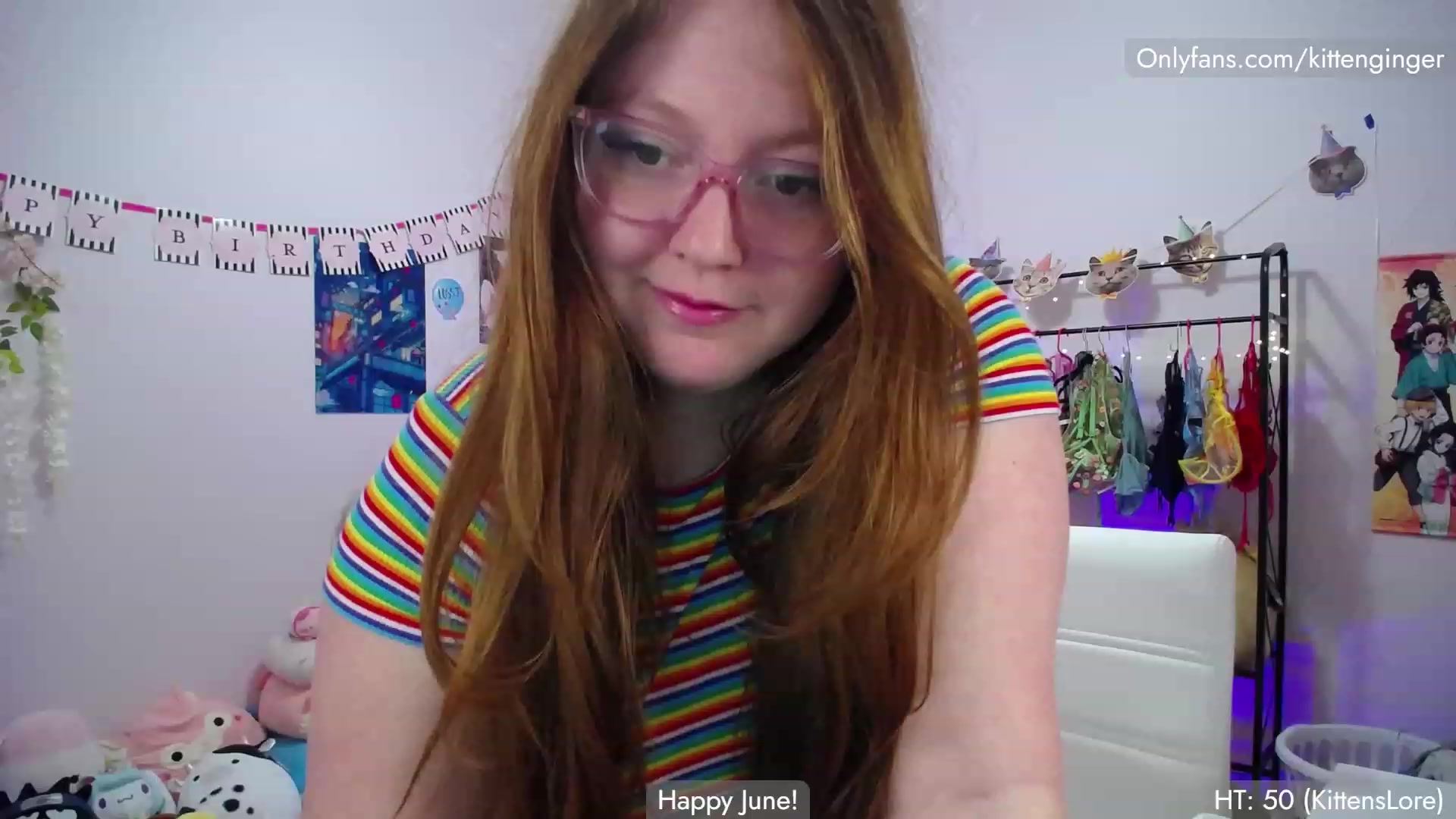 Gallery image thumbnail from KittenGinger's myfreecams stream on, 06/29/2023, 04:02 image 6 of 20