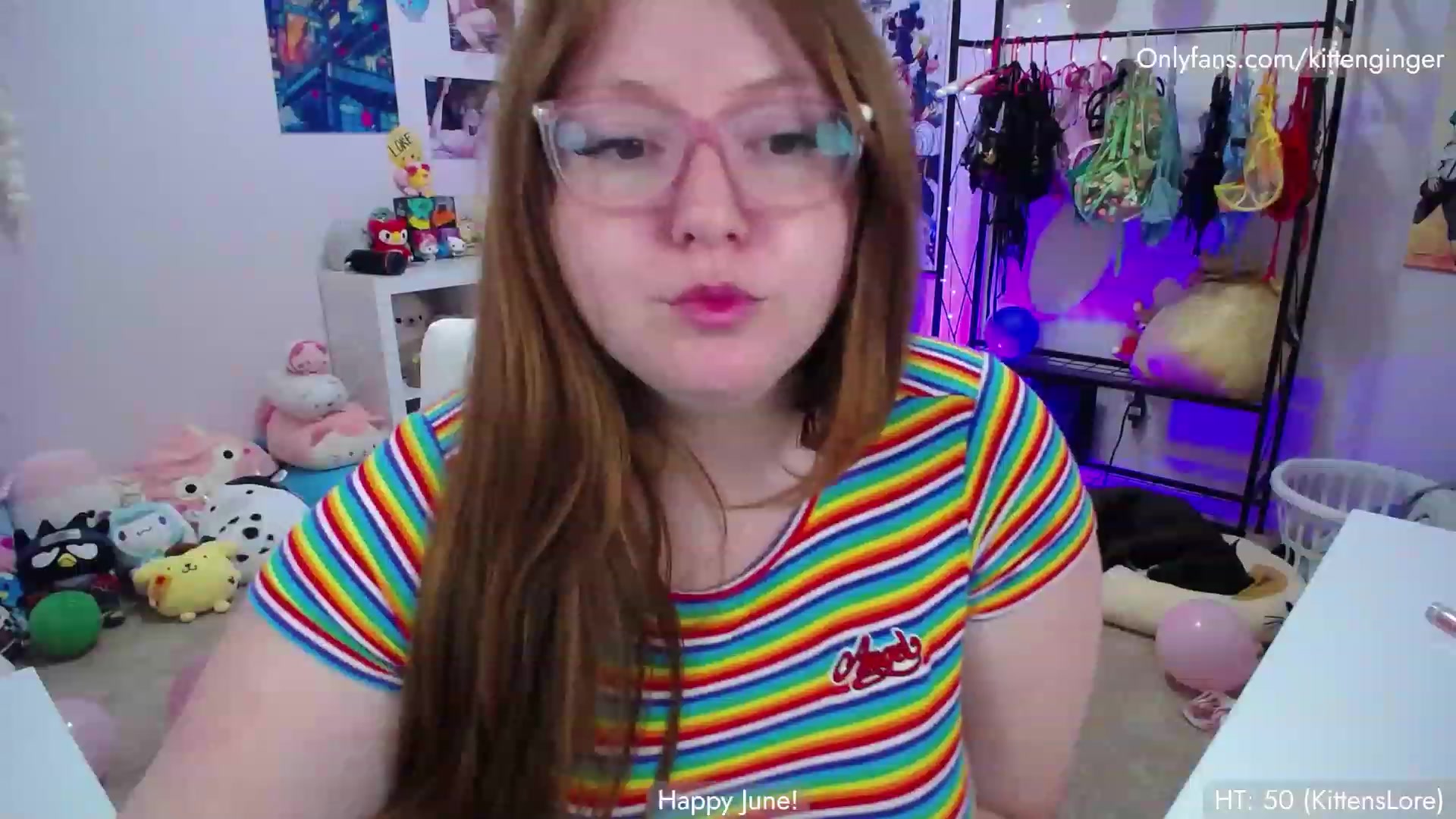 Gallery image thumbnail from KittenGinger's myfreecams stream on, 06/29/2023, 04:02 image 16 of 20