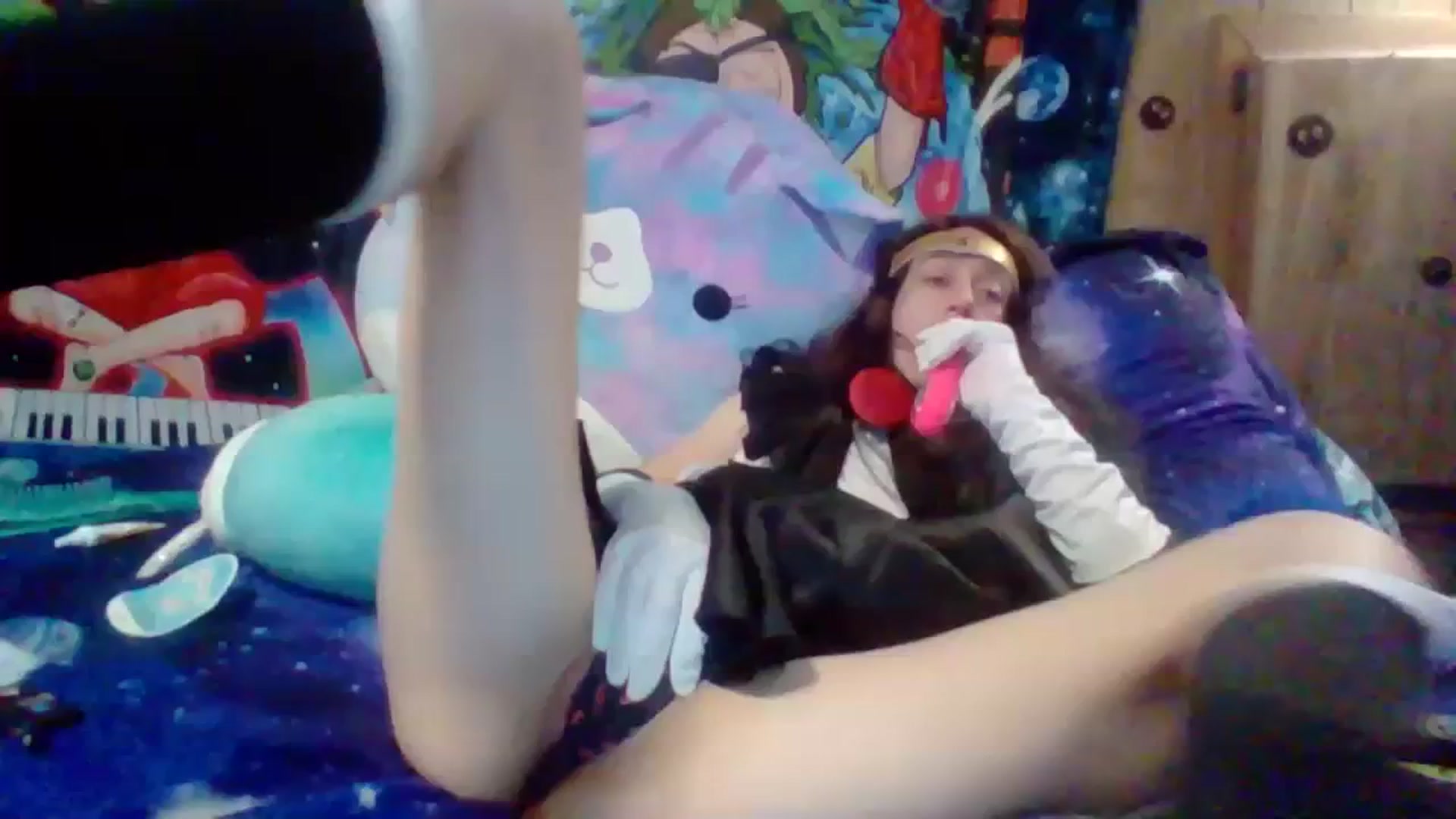 Gallery image thumbnail from KittenMew2's myfreecams stream on, 07/13/2023, 09:08 image 11 of 20