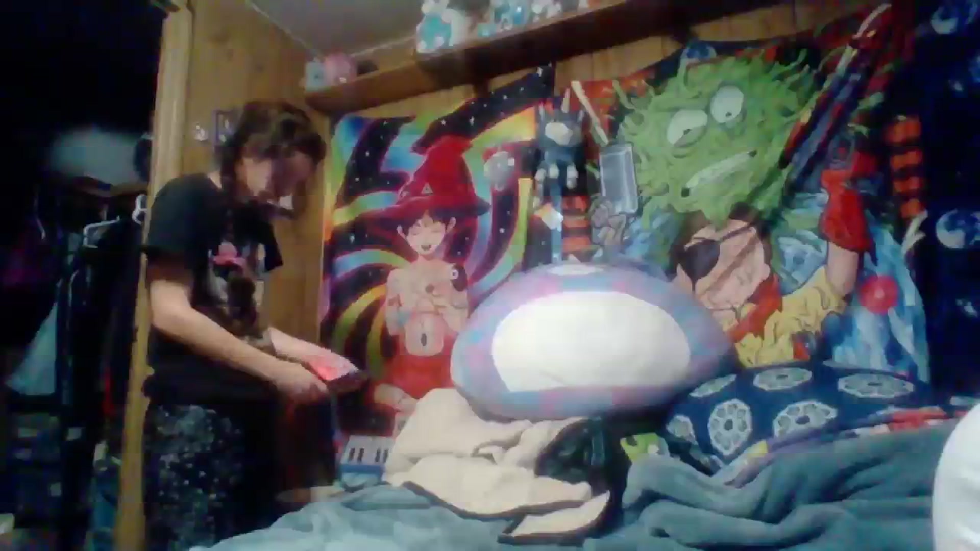 Gallery image thumbnail from KittenMew2's myfreecams stream on, 08/08/2023, 17:35 image 6 of 20