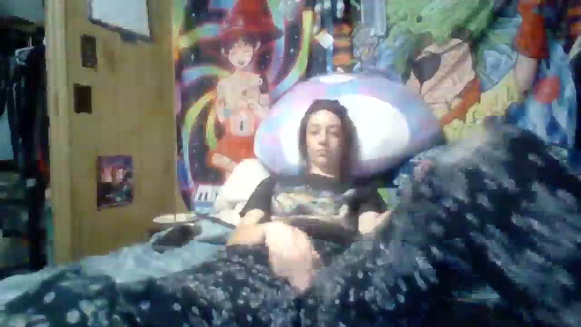Gallery image thumbnail from KittenMew2's myfreecams stream on, 08/08/2023, 17:35 image 10 of 20