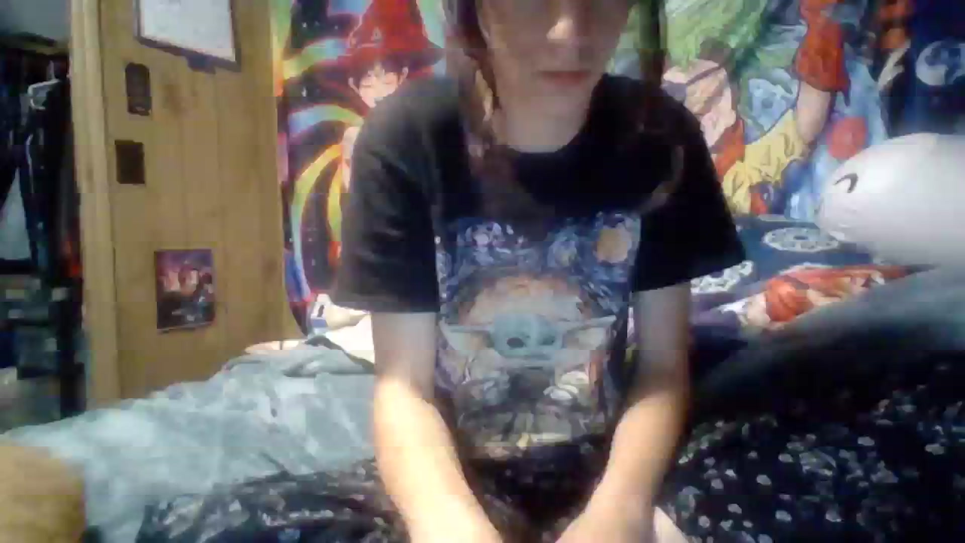 Gallery image thumbnail from KittenMew2's myfreecams stream on, 08/08/2023, 18:32 image 15 of 20