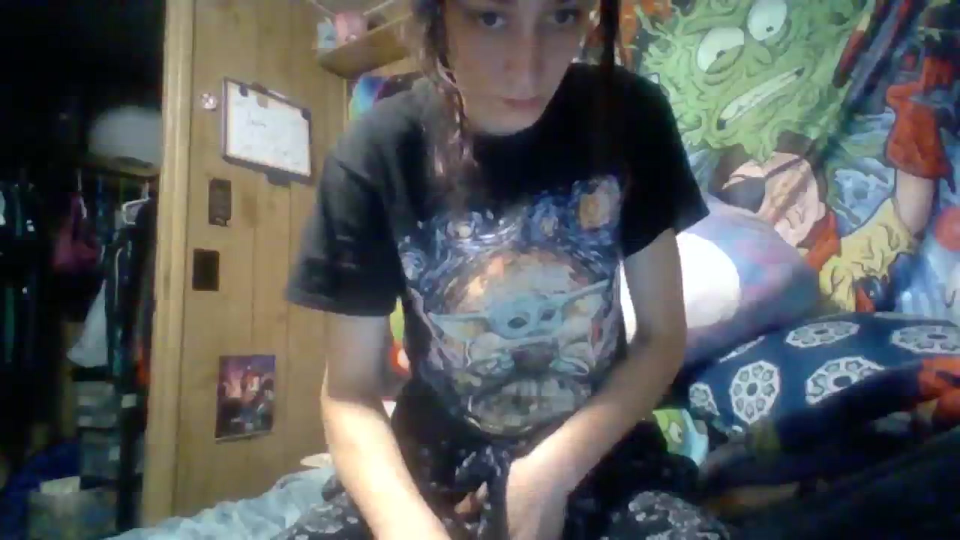 Gallery image thumbnail from KittenMew2's myfreecams stream on, 08/08/2023, 18:32 image 4 of 20