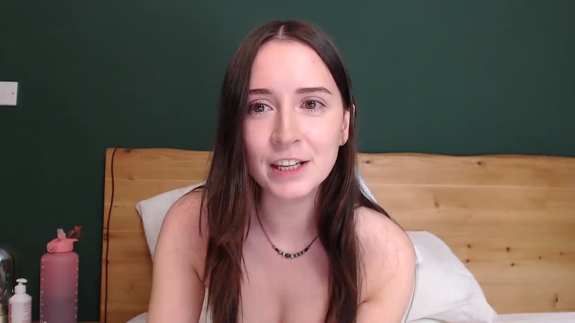 Gallery image thumbnail from Kitten_Sophie's myfreecams stream on, 05/24/2025, 20:32 image 20 of 20