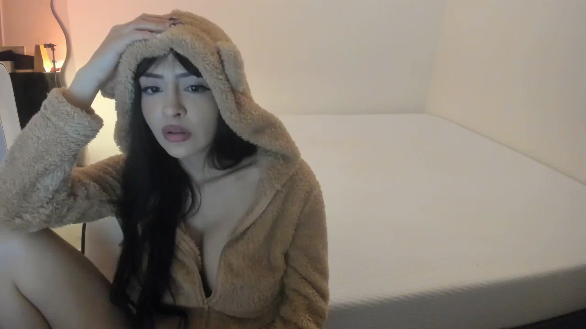 Gallery image thumbnail from Kittenxcam's myfreecams stream on, 11/12/2024, 08:19 image 7 of 20