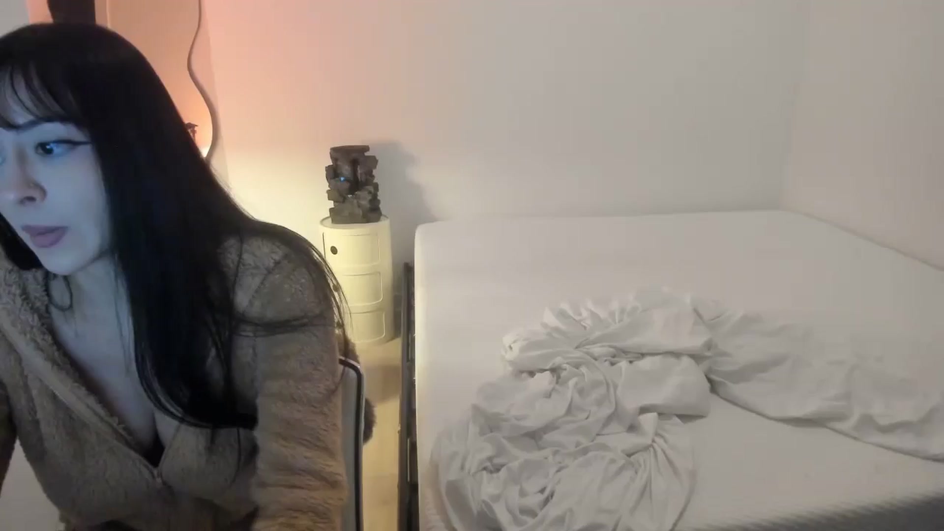 Gallery image thumbnail from Kittenxcam's myfreecams stream on, 11/12/2024, 09:38 image 17 of 20