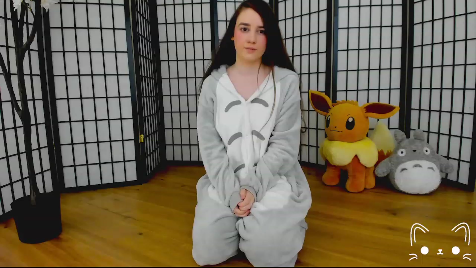 Gallery image thumbnail from Kittenyx's myfreecams stream on, 07/29/2023, 04:02 image 14 of 20
