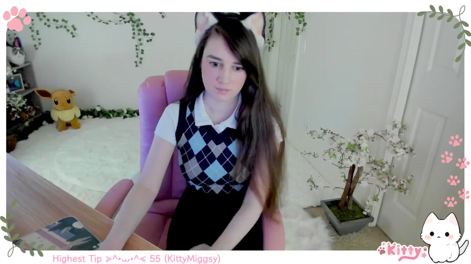 Gallery image thumbnail from Kittenyx's myfreecams stream on, 07/16/2025, 07:06 image 6 of 20