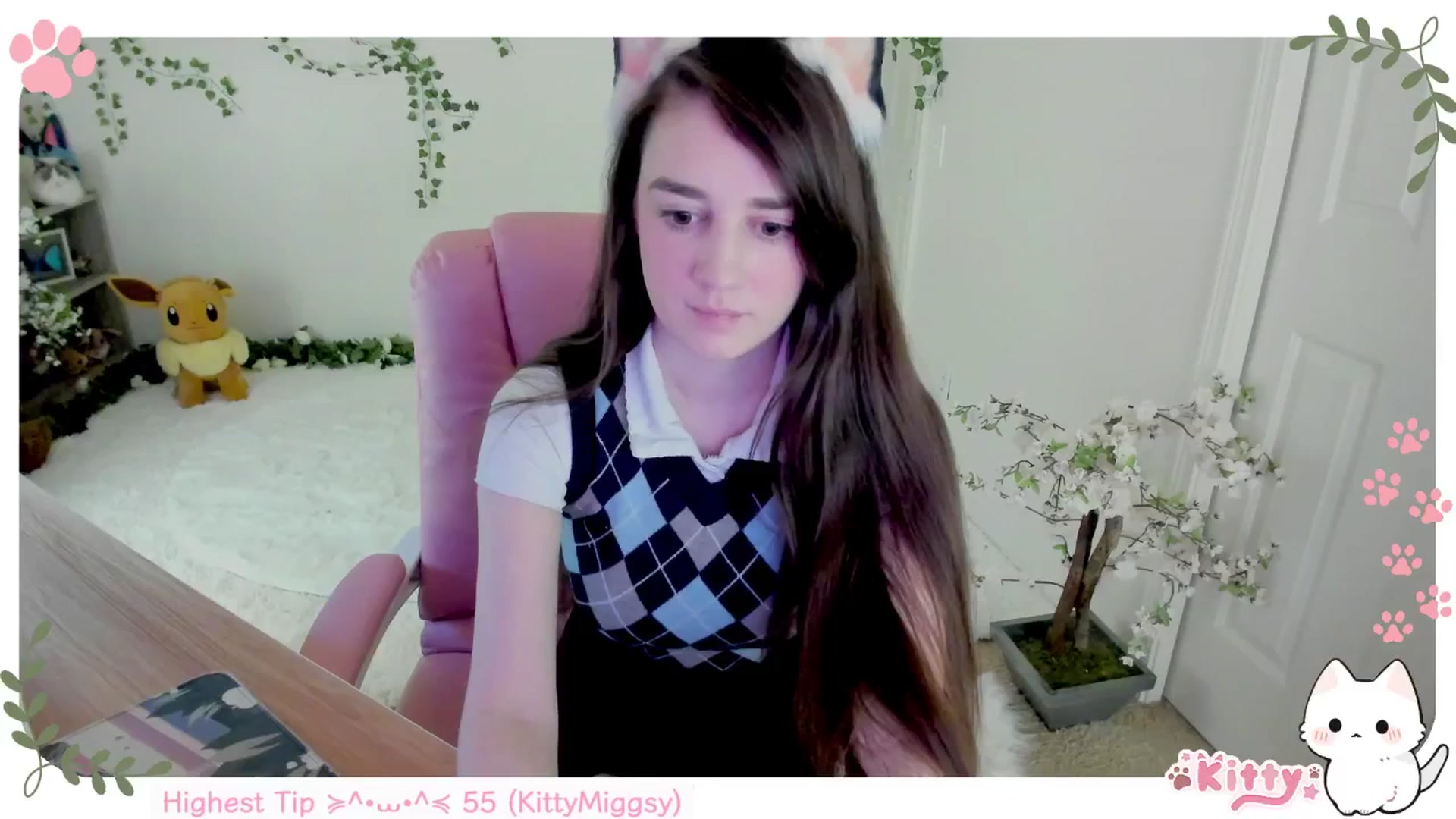 Gallery image thumbnail from Kittenyx's myfreecams stream on, 07/16/2025, 07:06 image 7 of 20