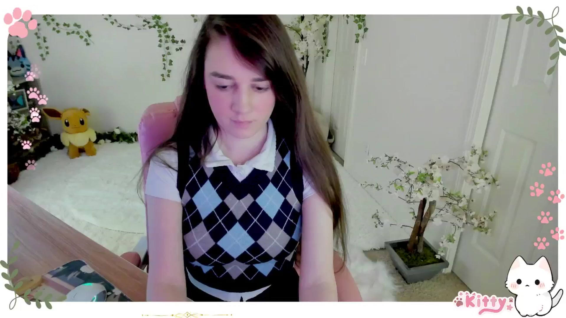 Gallery image thumbnail from Kittenyx's myfreecams stream on, 07/16/2025, 07:06 image 18 of 20