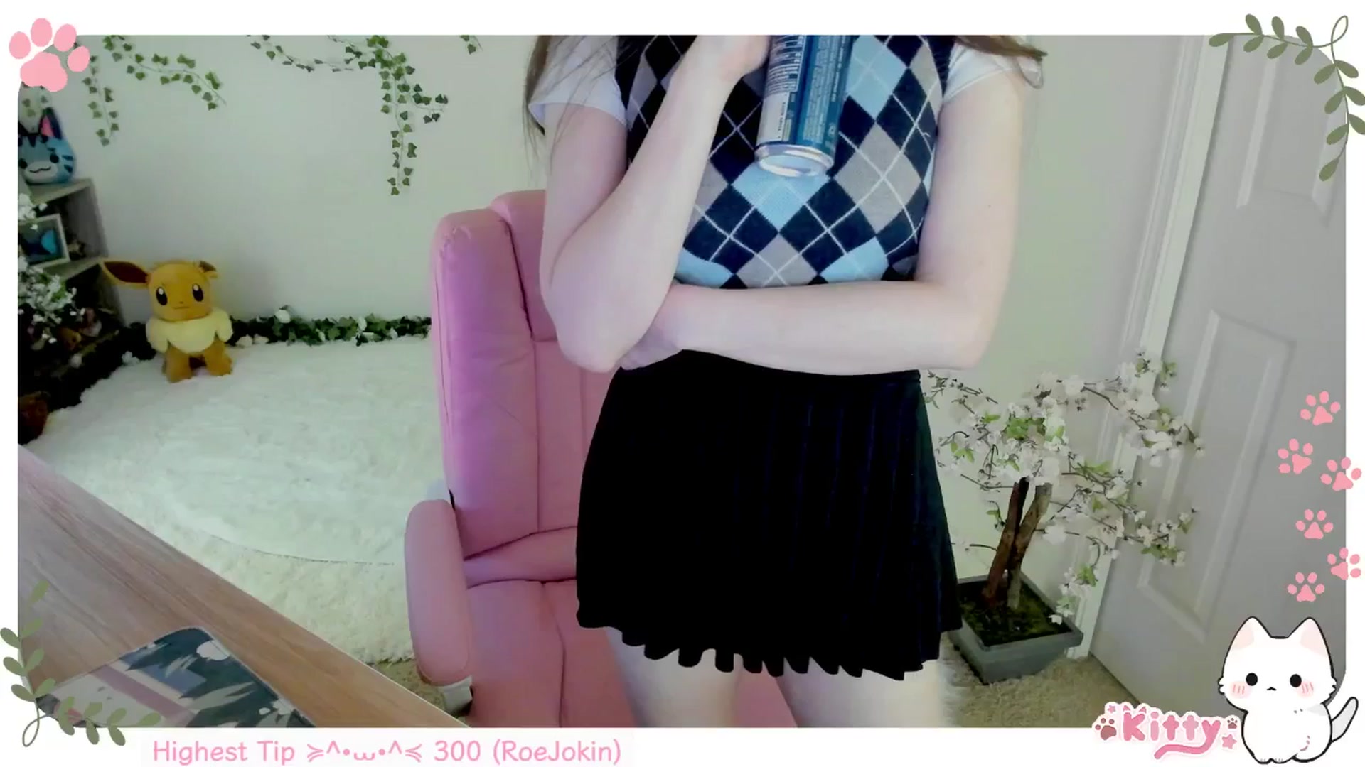 Gallery image thumbnail from Kittenyx's myfreecams stream on, 07/16/2025, 07:06 image 16 of 20