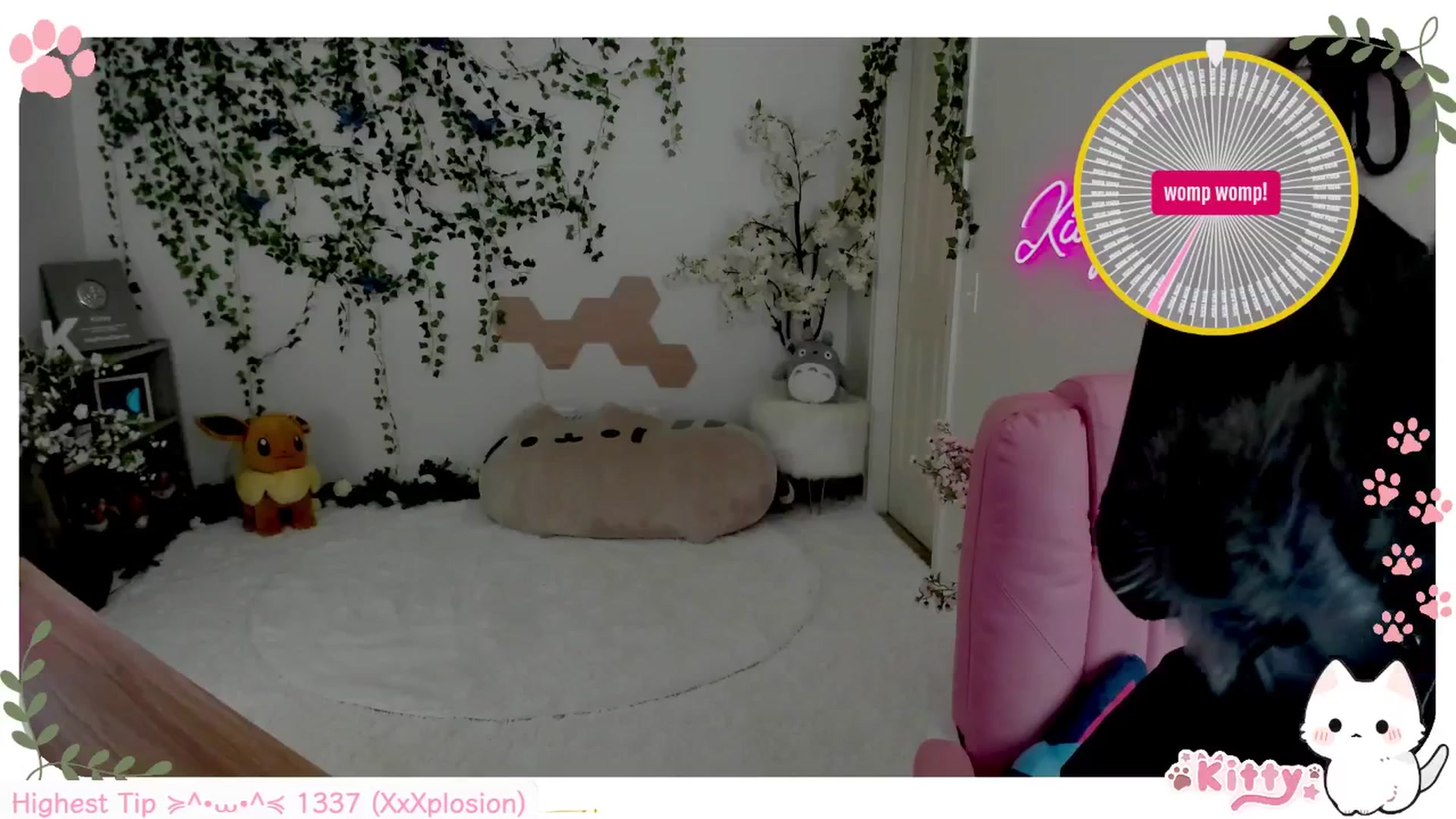 Gallery image thumbnail from Kittenyx's myfreecams stream on, 08/03/2025, 06:49 image 11 of 20