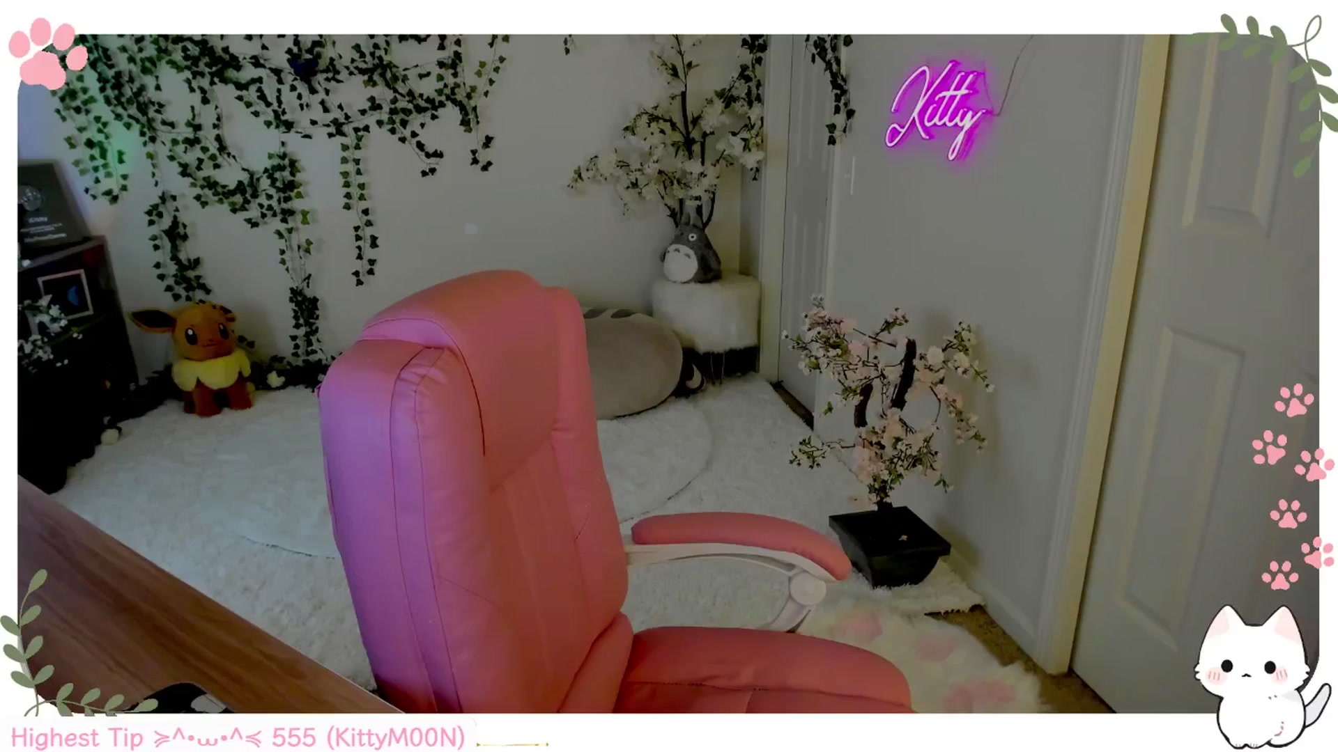 Gallery image thumbnail from Kittenyx's myfreecams stream on, 08/19/2025, 07:33 image 20 of 20