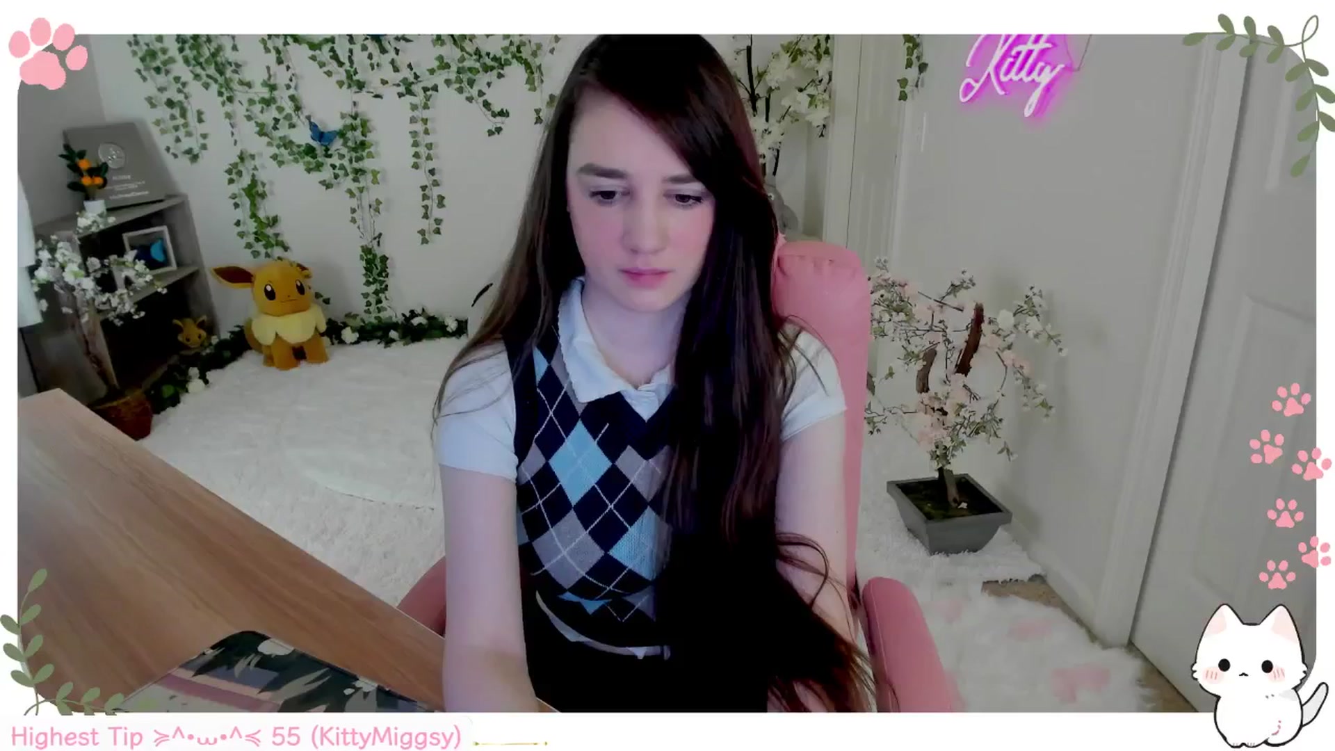 Gallery image thumbnail from Kittenyx's myfreecams stream on, 08/23/2025, 07:42 image 3 of 20