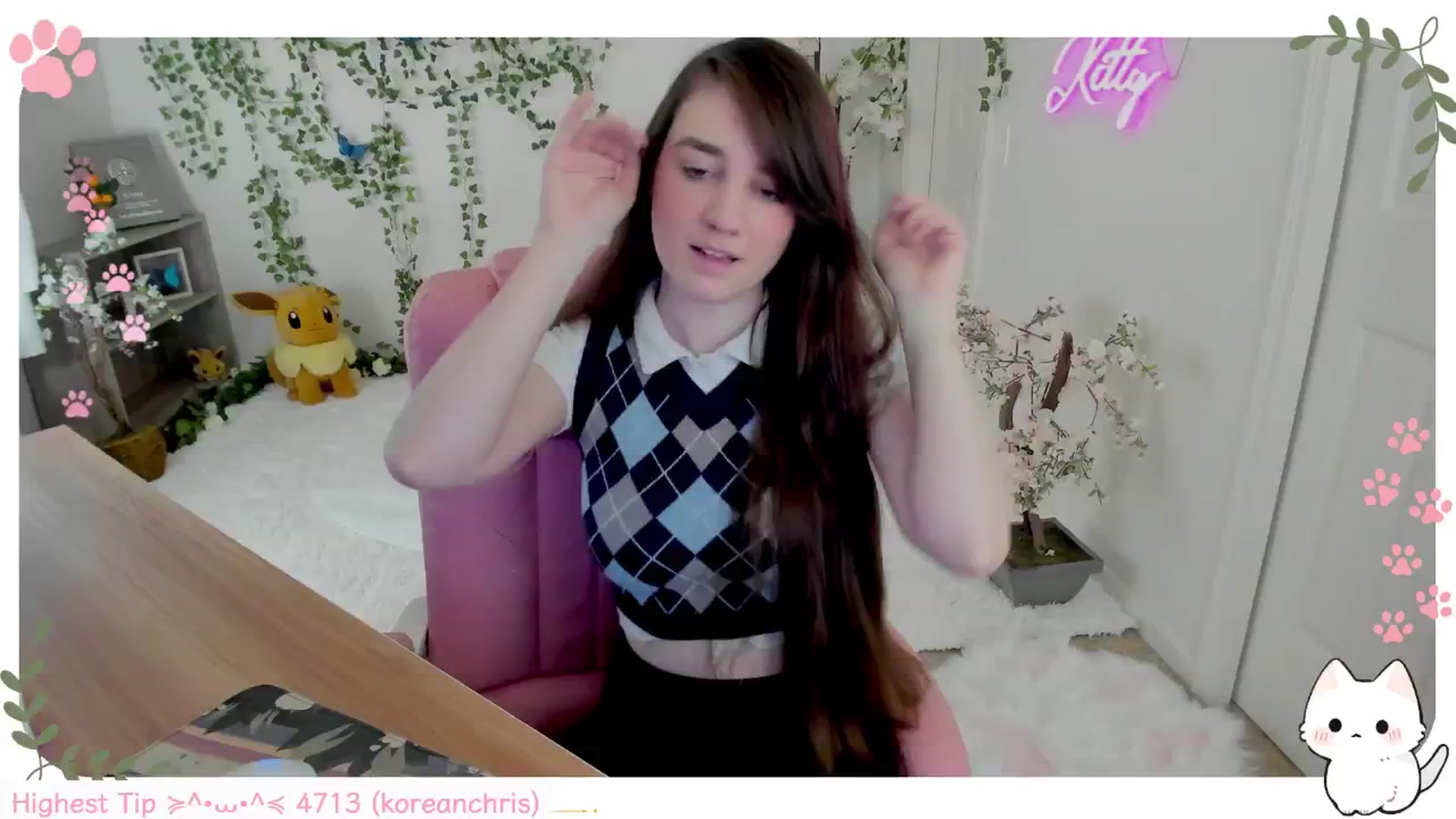 Gallery image thumbnail from Kittenyx's myfreecams stream on, 08/23/2025, 08:57 image 6 of 20