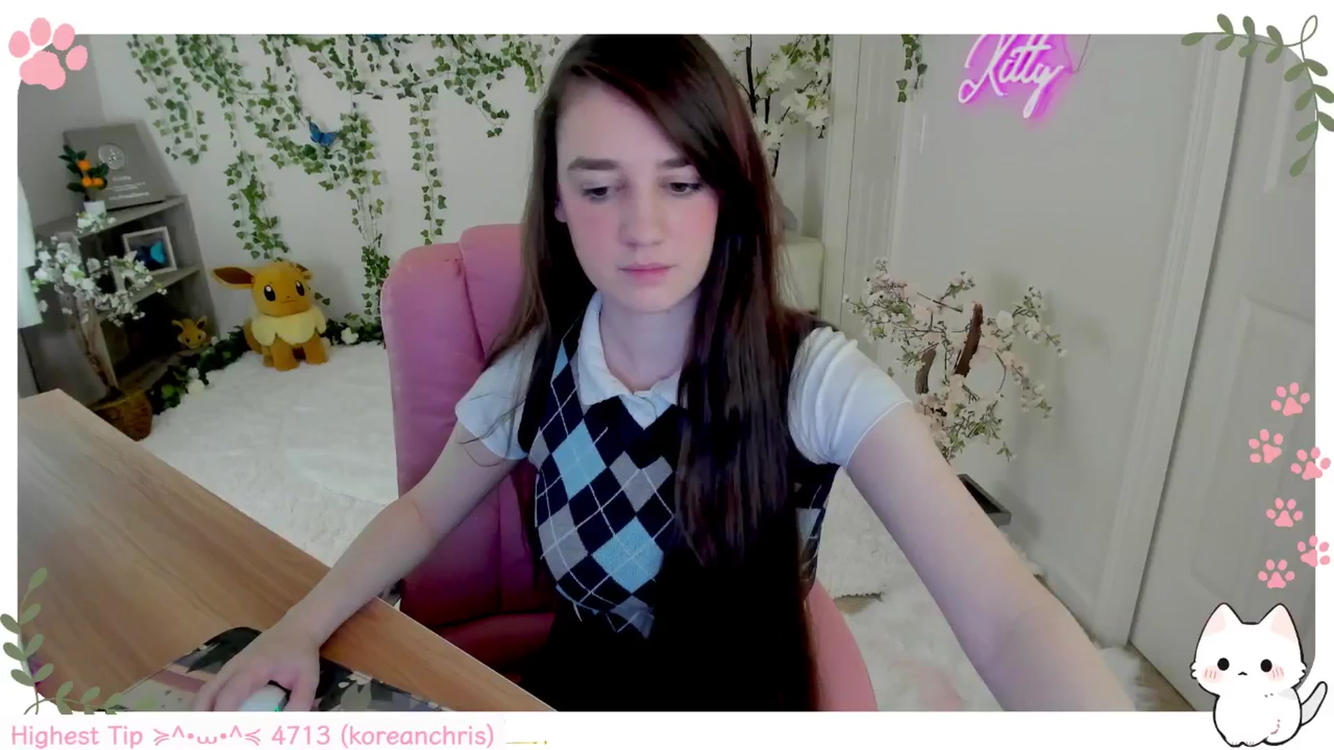 Gallery image thumbnail from Kittenyx's myfreecams stream on, 08/23/2025, 08:57 image 8 of 20