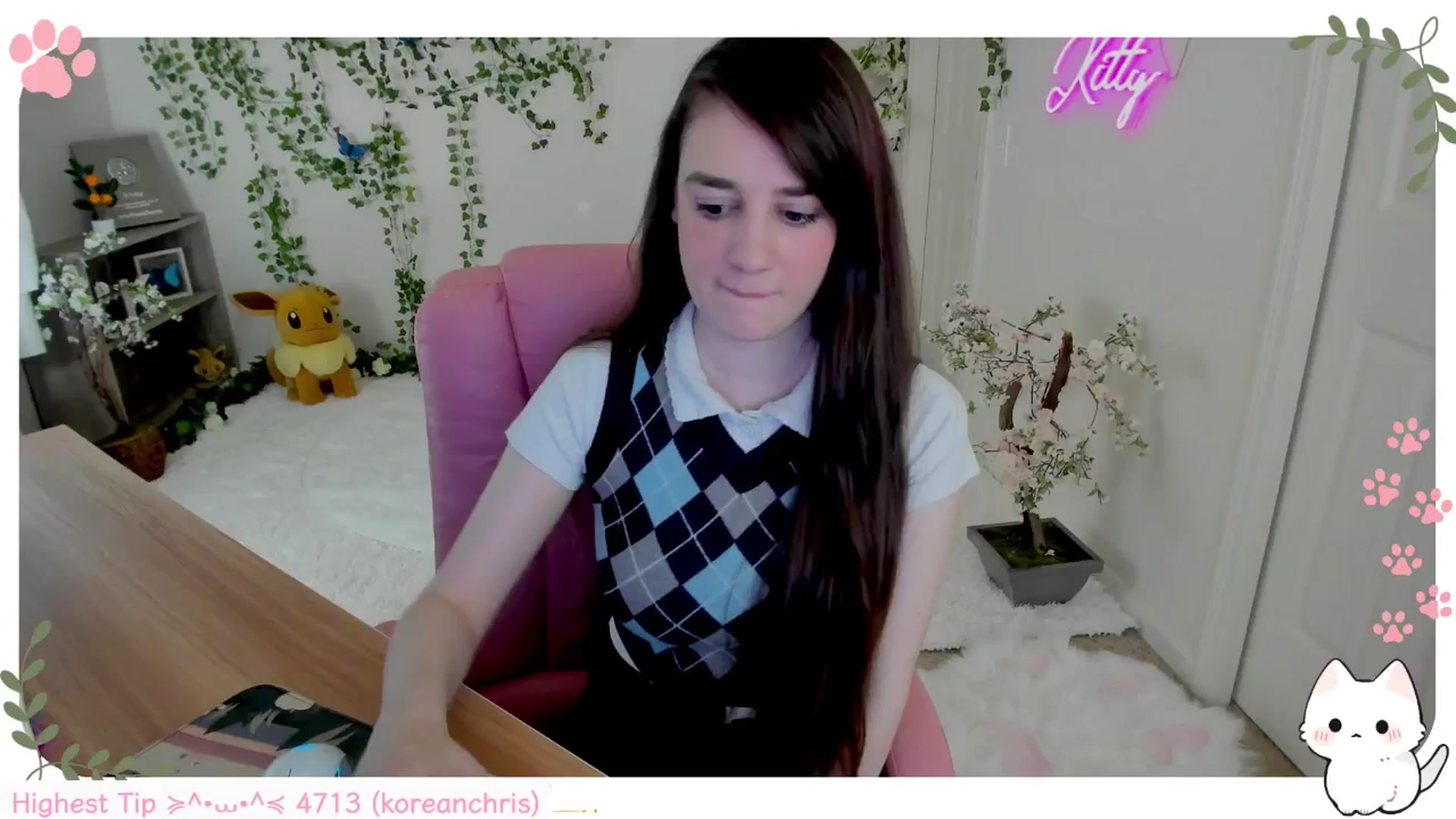 Gallery image thumbnail from Kittenyx's myfreecams stream on, 08/23/2025, 08:57 image 9 of 20