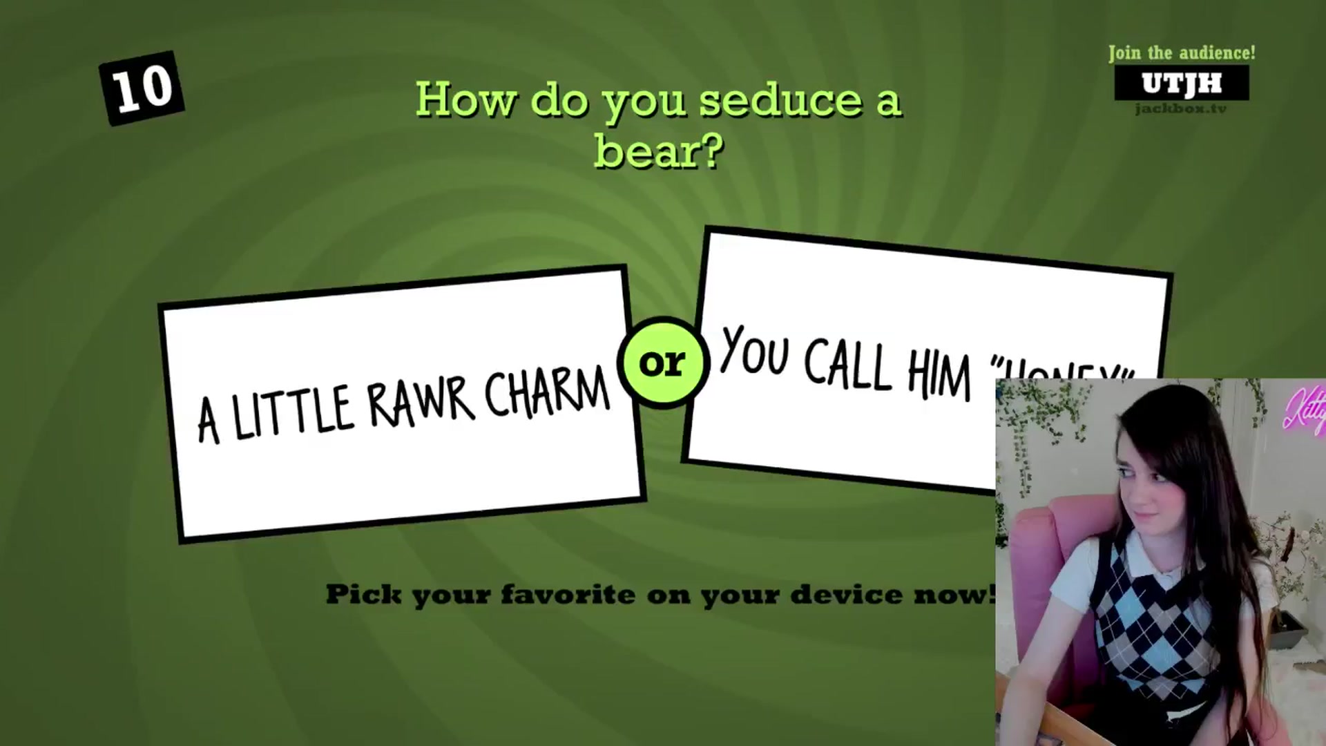 Gallery image thumbnail from Kittenyx's myfreecams stream on, 08/23/2025, 09:27 image 15 of 20