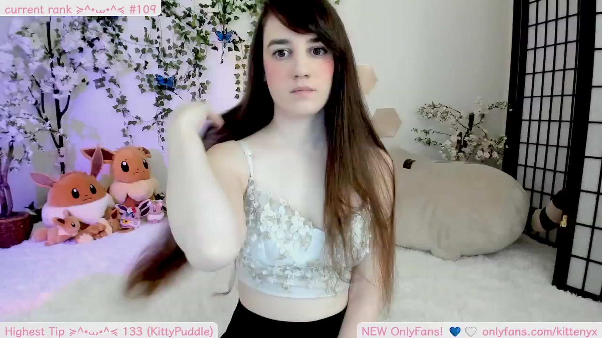 Gallery image thumbnail from Kittenyx's myfreecams stream on, 09/13/2025, 06:59 image 6 of 20