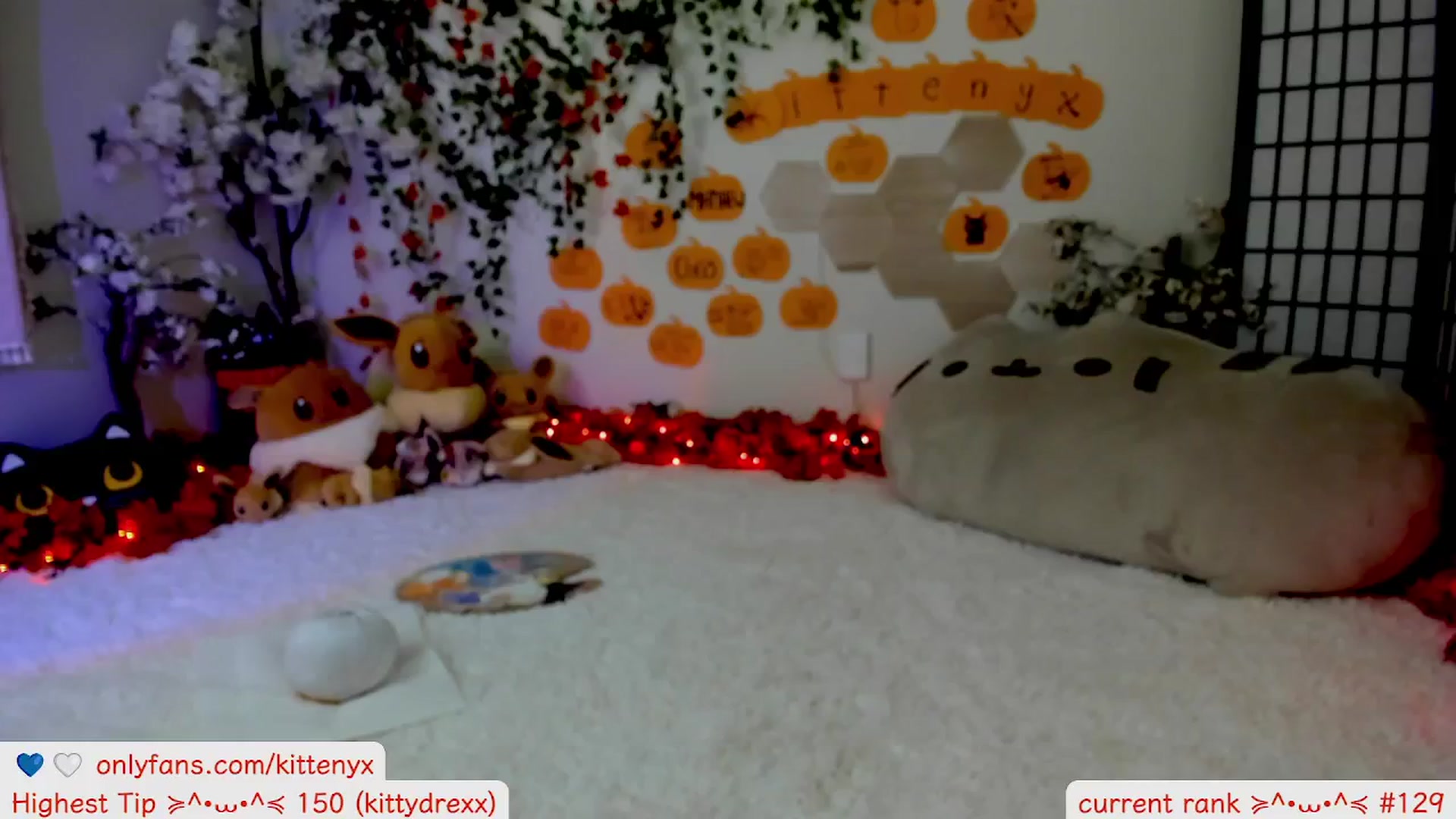 Gallery image thumbnail from Kittenyx's myfreecams stream on, 10/30/2025, 08:00 image 13 of 20