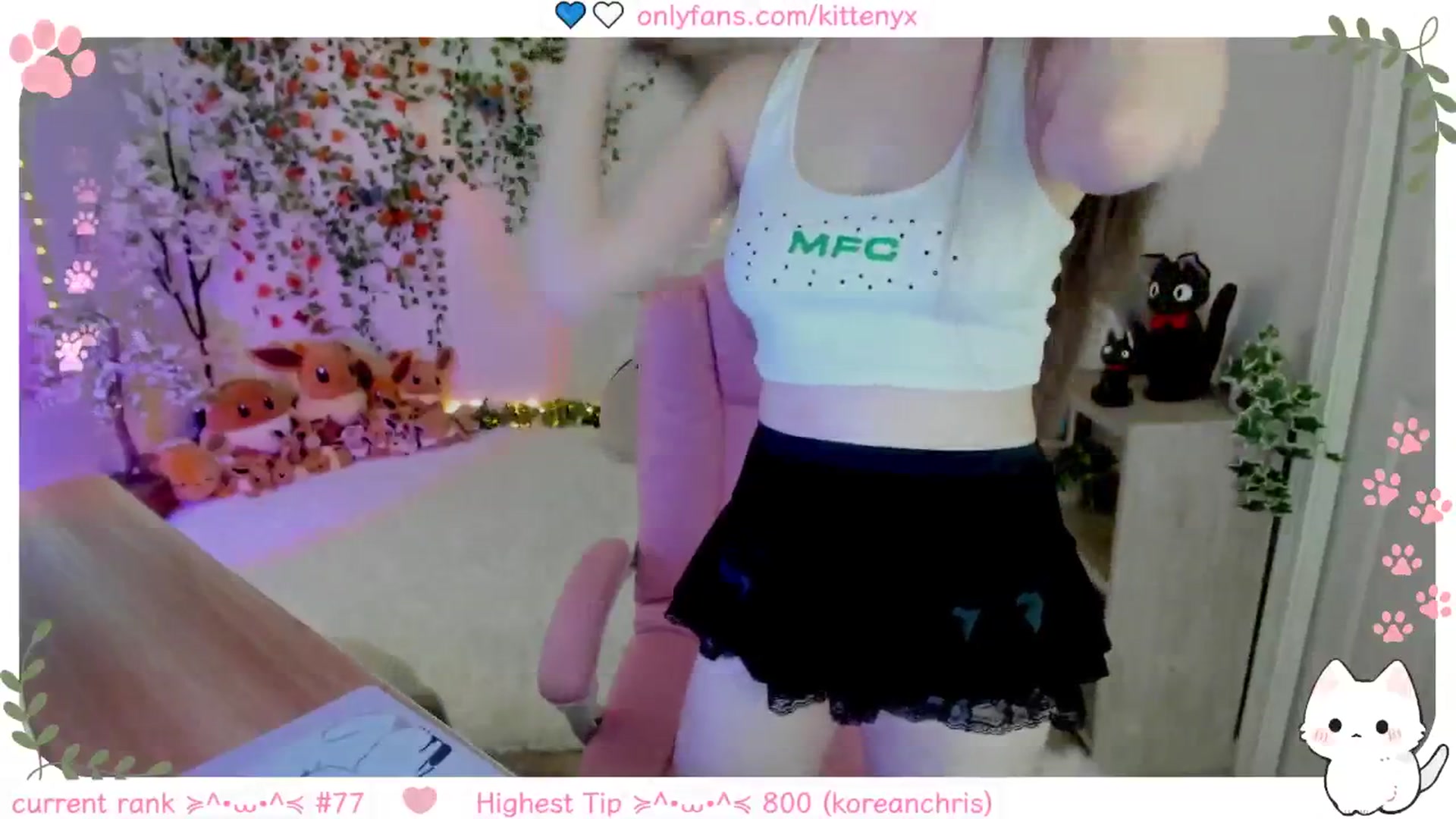 Gallery image thumbnail from Kittenyx's myfreecams stream on, 12/18/2025, 07:11 image 7 of 20