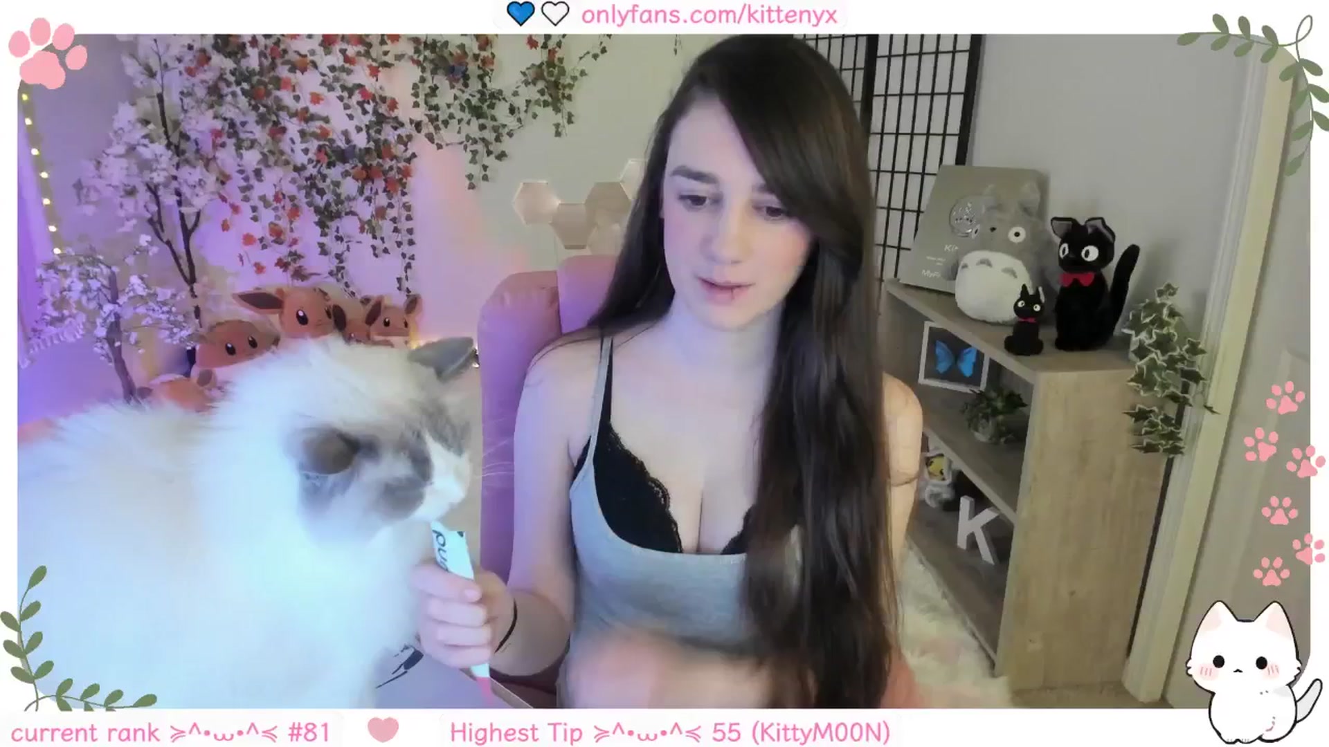 Gallery image thumbnail from Kittenyx's myfreecams stream on, 12/22/2025, 07:02 image 20 of 20