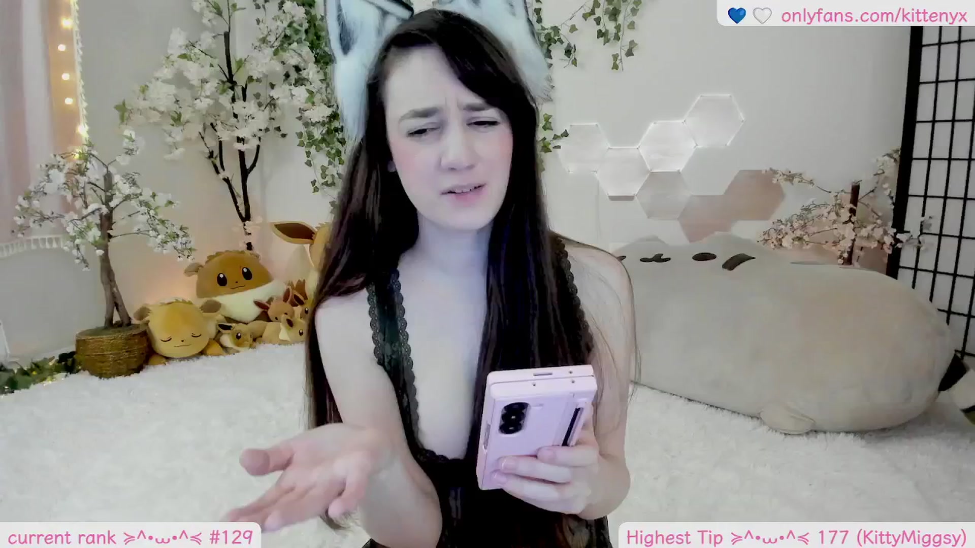 Gallery image thumbnail from Kittenyx's myfreecams stream on, 01/08/2026, 08:27 image 19 of 20