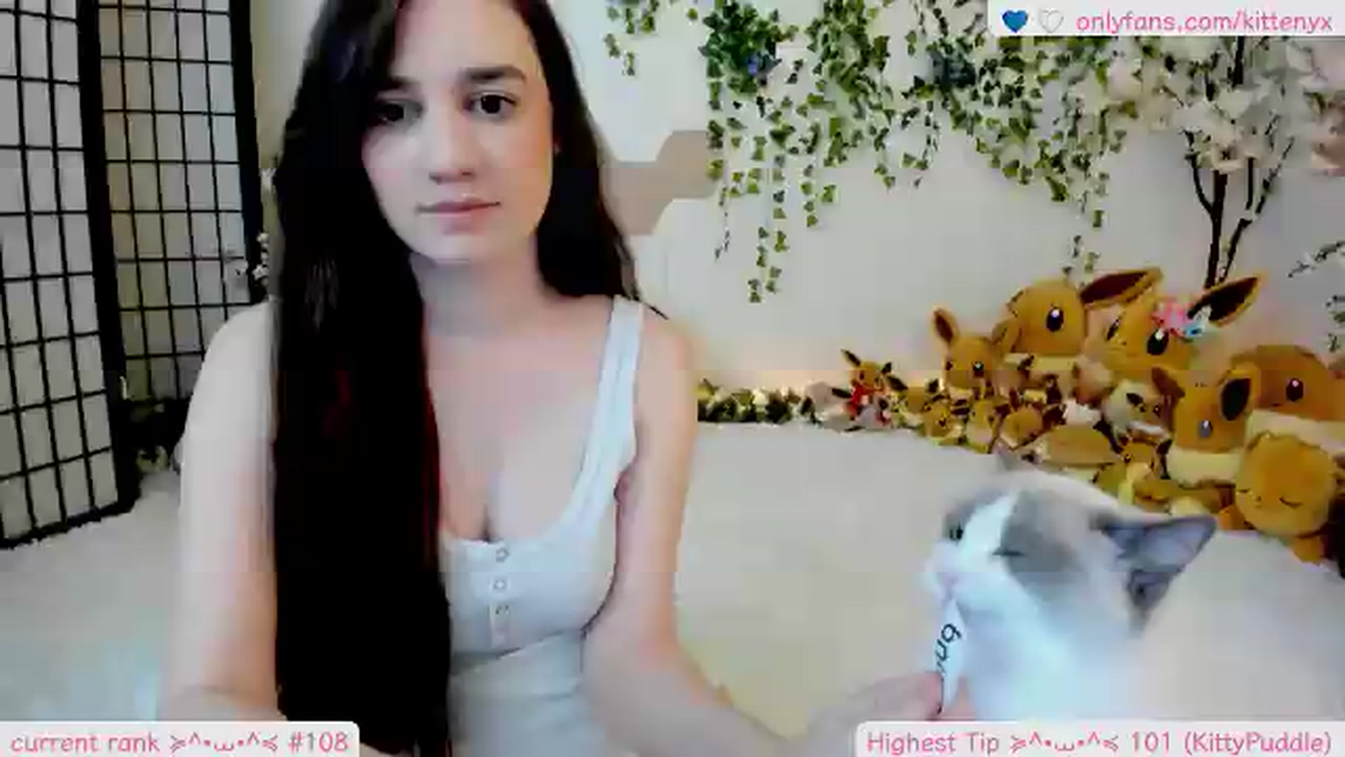 Gallery image thumbnail from Kittenyx's myfreecams stream on, 05/15/2026, 06:28 image 9 of 20