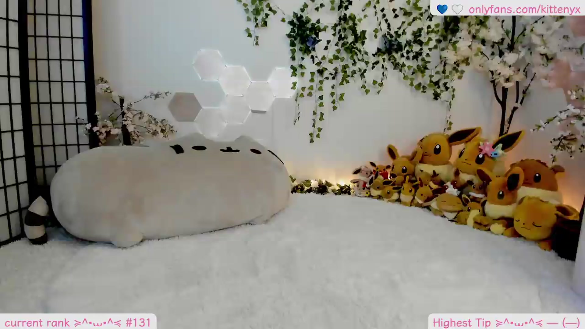 Gallery image thumbnail from Kittenyx's myfreecams stream on, 05/28/2026, 06:23 image 7 of 20