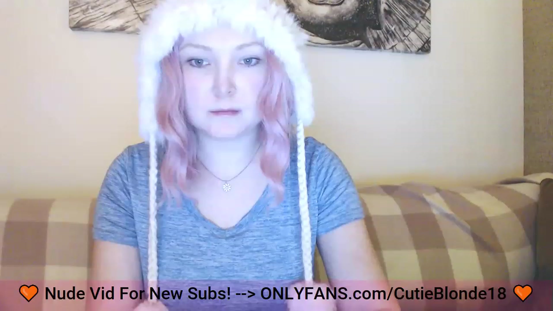 Gallery image thumbnail from Kittie's myfreecams stream on, 02/15/2023, 19:54 image 16 of 20