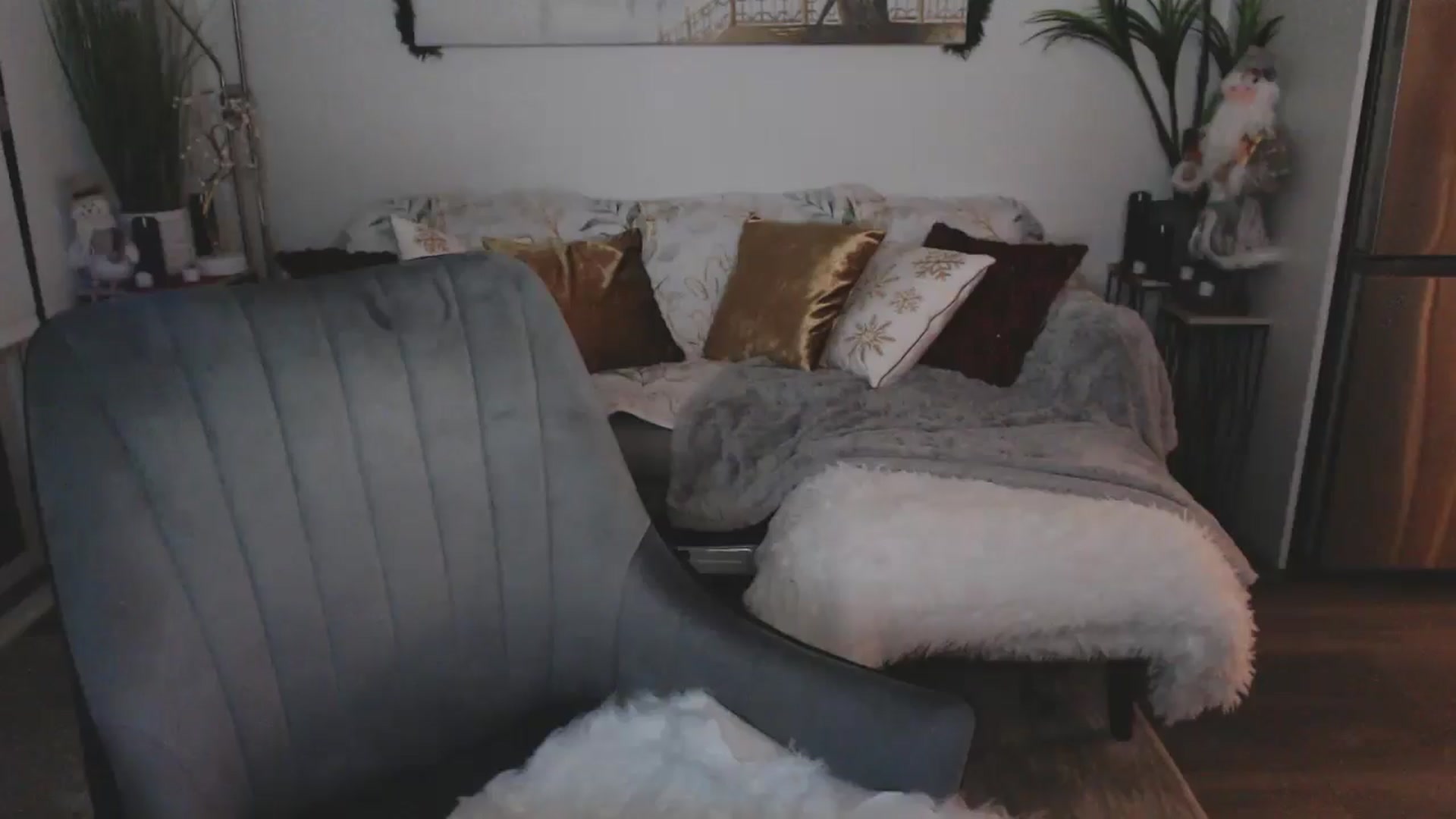 Gallery image thumbnail from Kittie's myfreecams stream on, 03/06/2025, 09:21 image 10 of 20