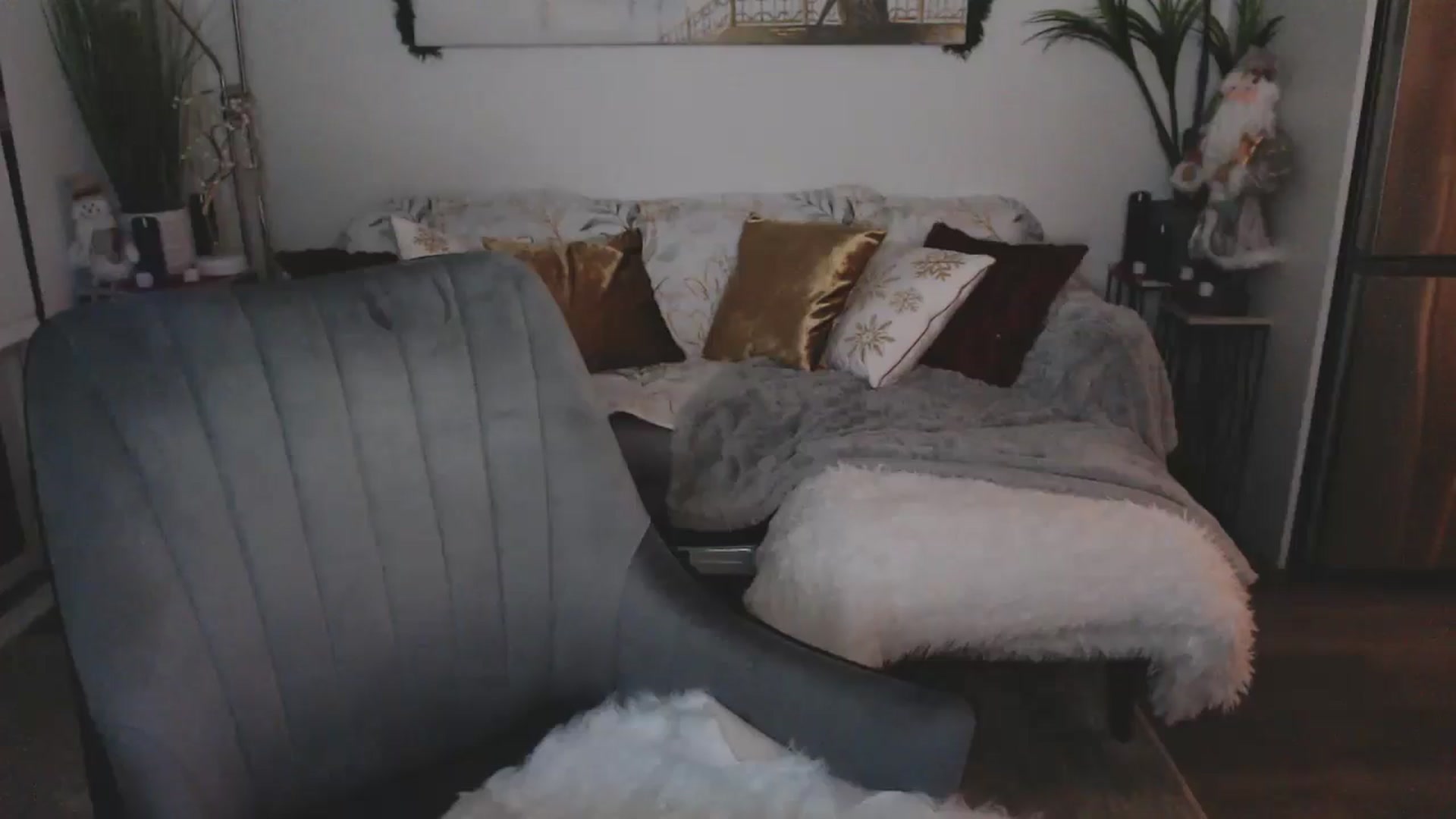 Gallery image thumbnail from Kittie's myfreecams stream on, 03/06/2025, 09:21 image 11 of 20
