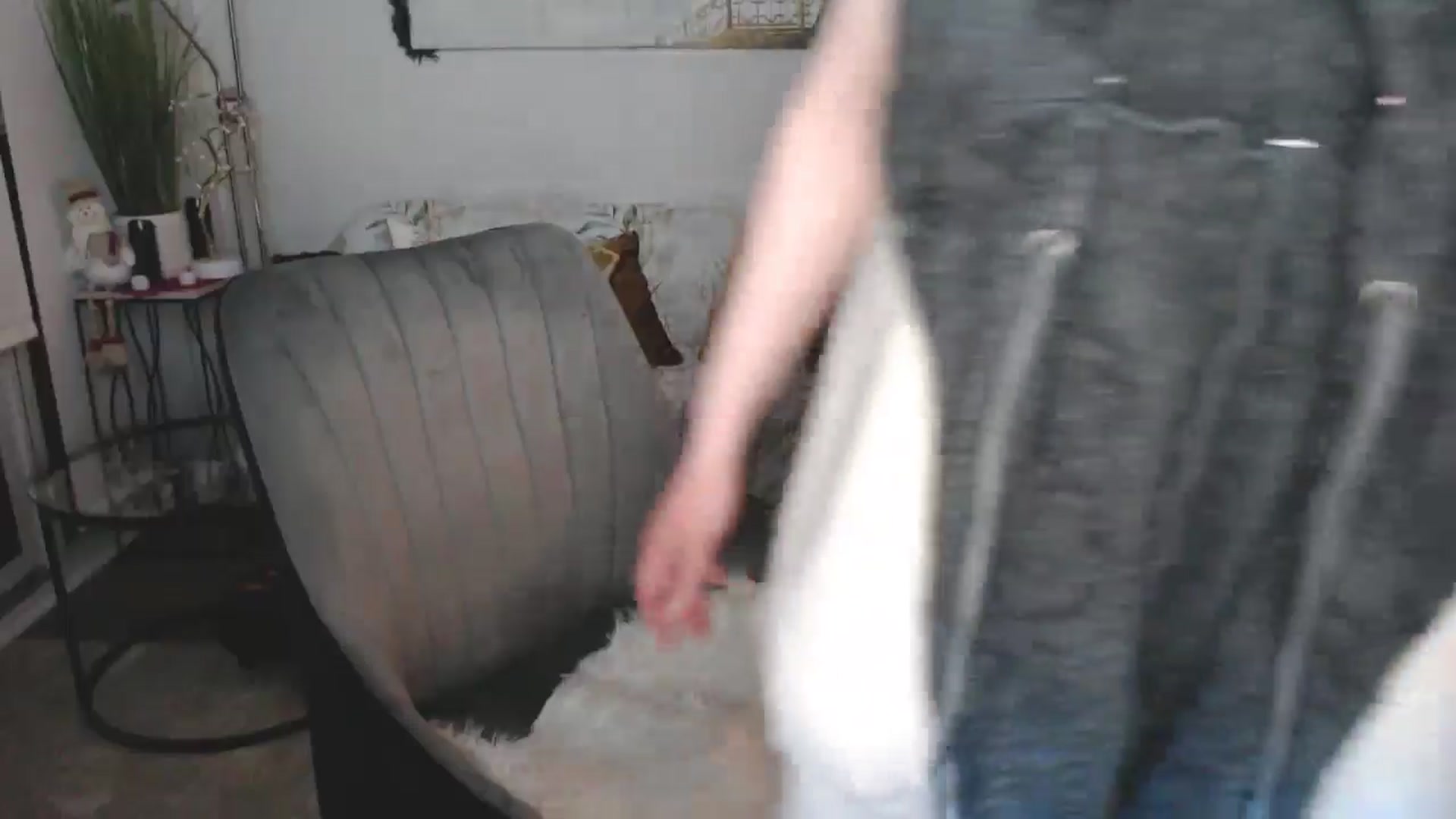 Gallery image thumbnail from Kittie's myfreecams stream on, 03/06/2025, 09:21 image 18 of 20