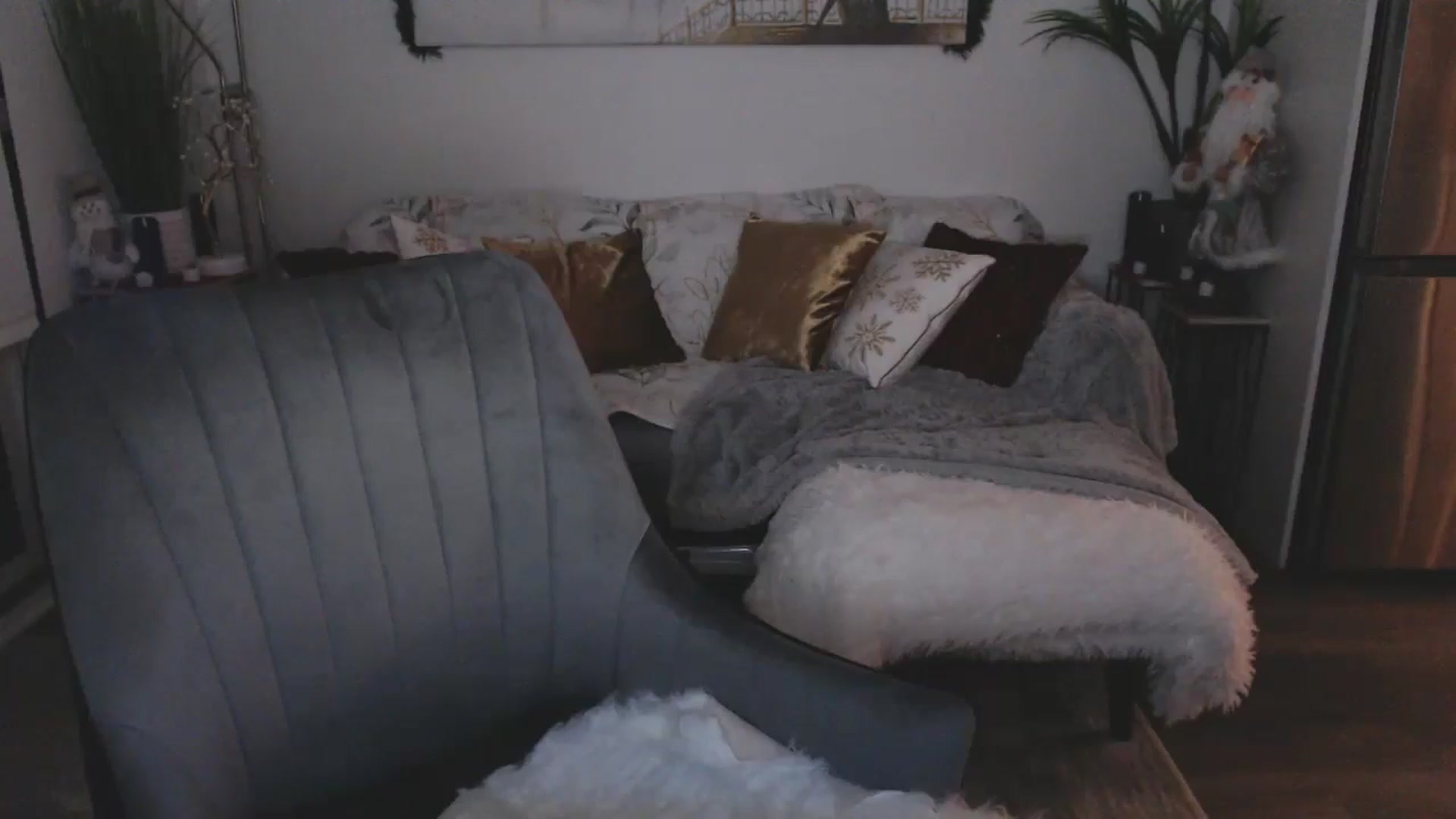 Gallery image thumbnail from Kittie's myfreecams stream on, 03/06/2025, 09:21 image 12 of 20
